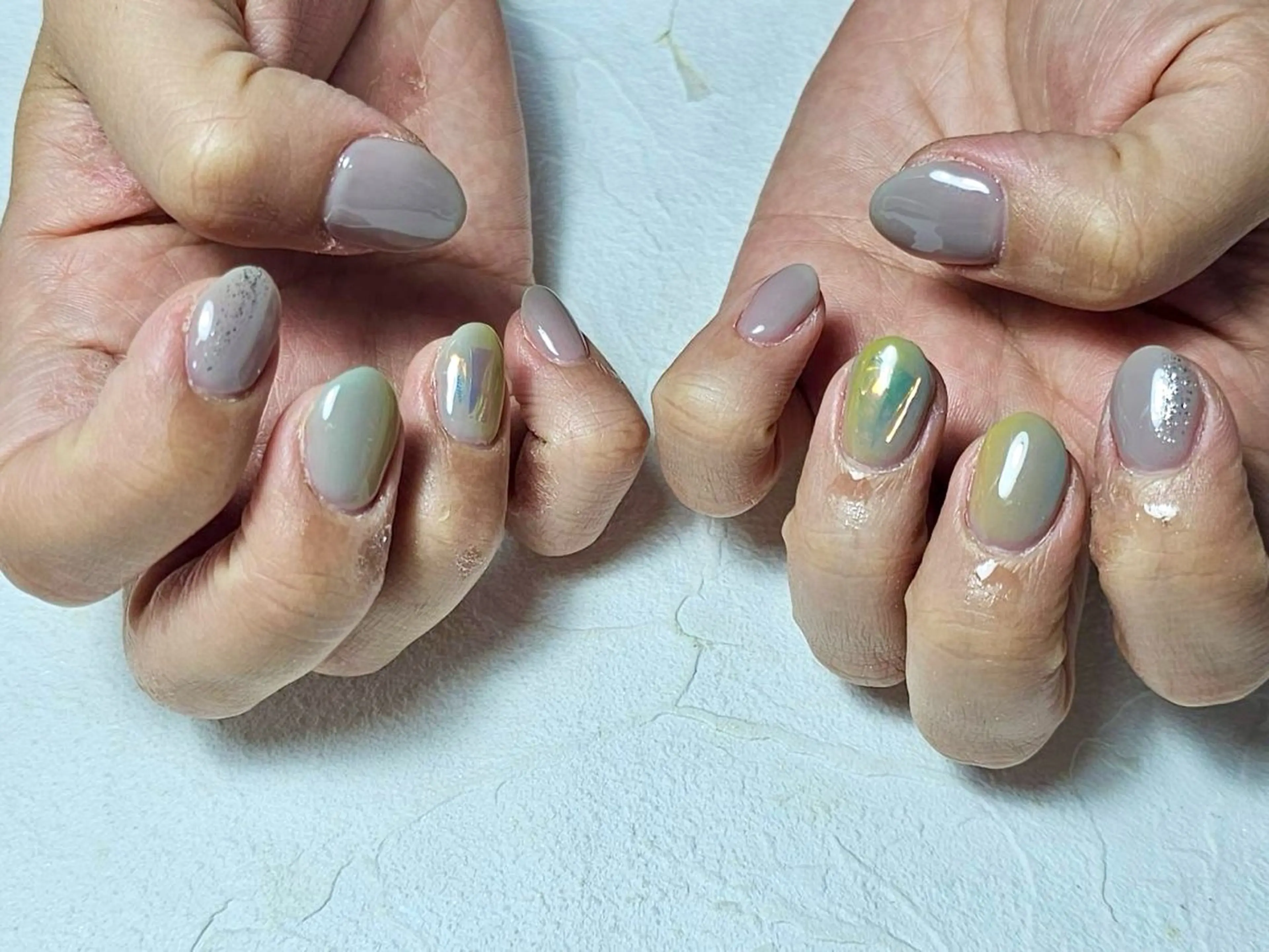 ネイル オーロラネイル フットネイル フレンチネイル ジェルネイル マグネットネイル mogunail &blowのネイルデザイン