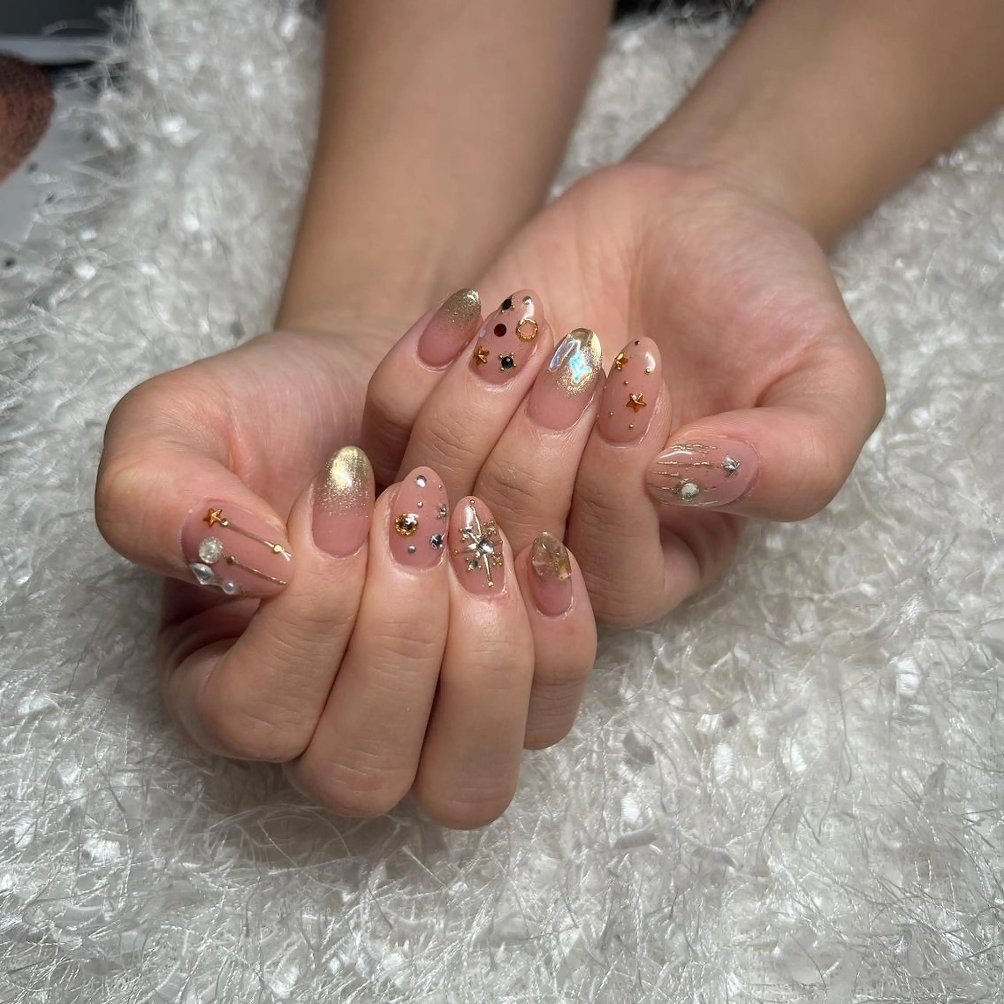 ネイル 長さ出し フレンチネイル ジェルネイル グラデーション 韓国ネイル ハンドネイル Nail&eye Belire 新宿のネイルデザイン