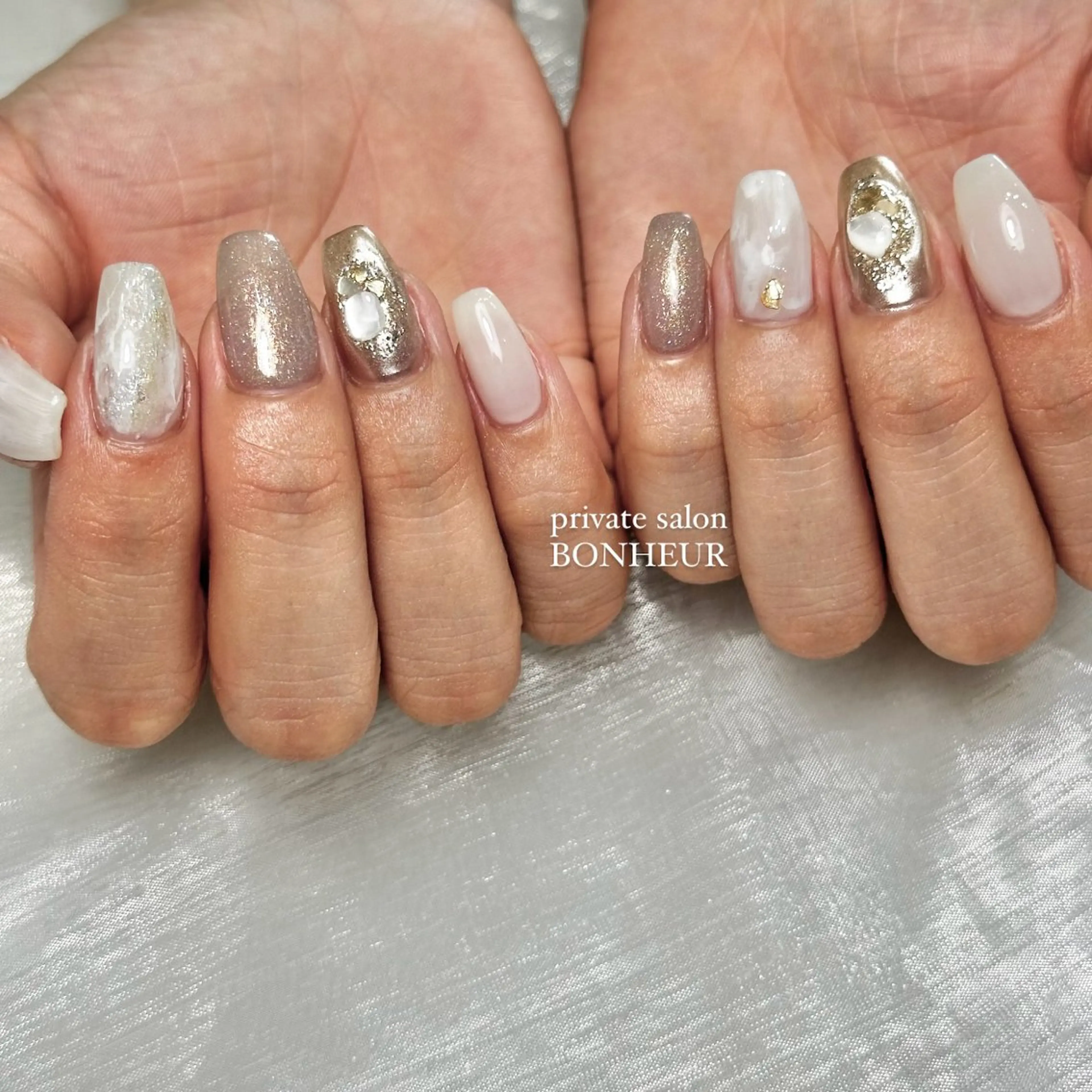 ネイル ハンドネイル BONHEUR Annaのネイルデザイン