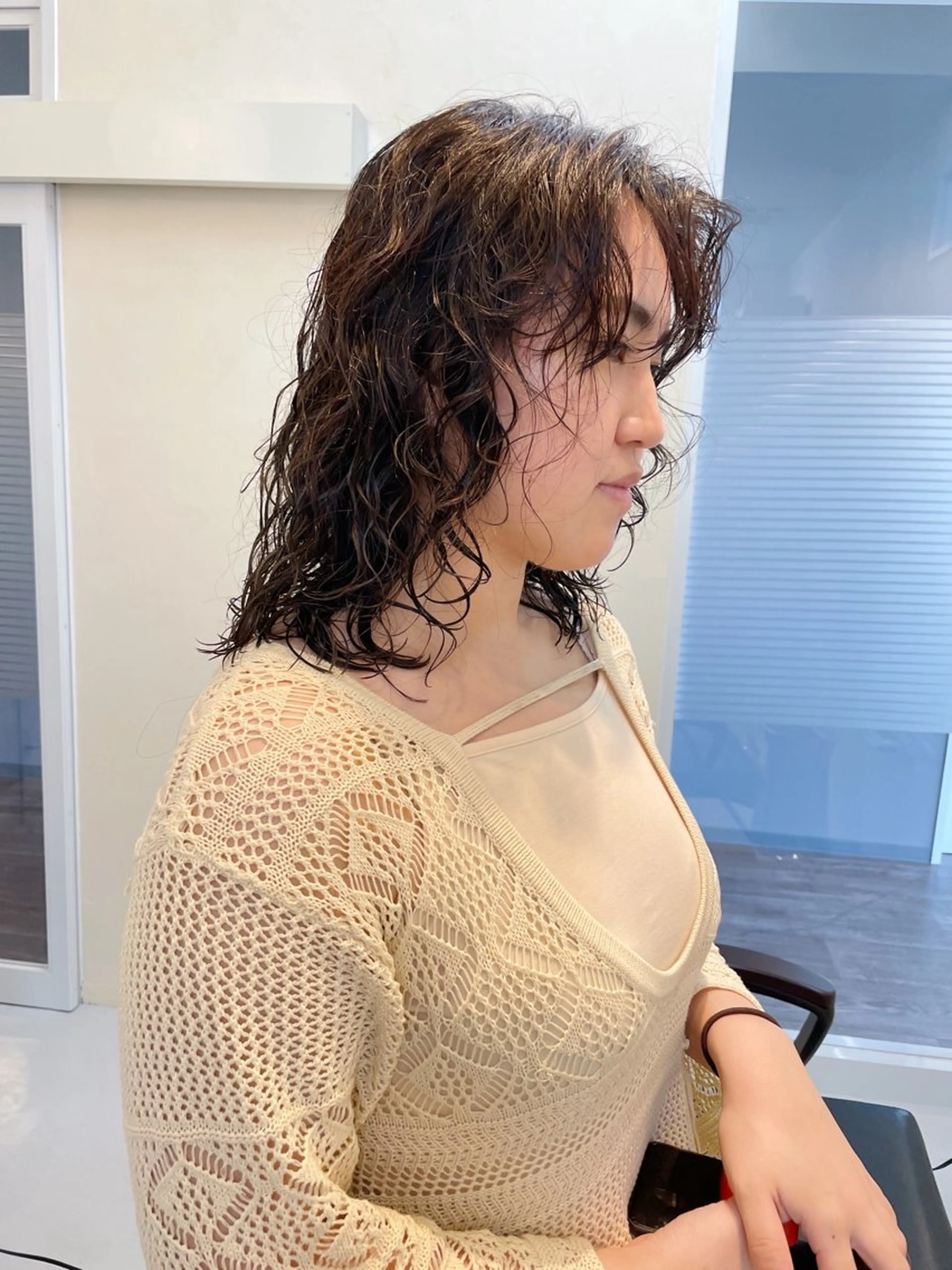 ミディアム カラー パーマ 吉江 結菜のヘアスタイル