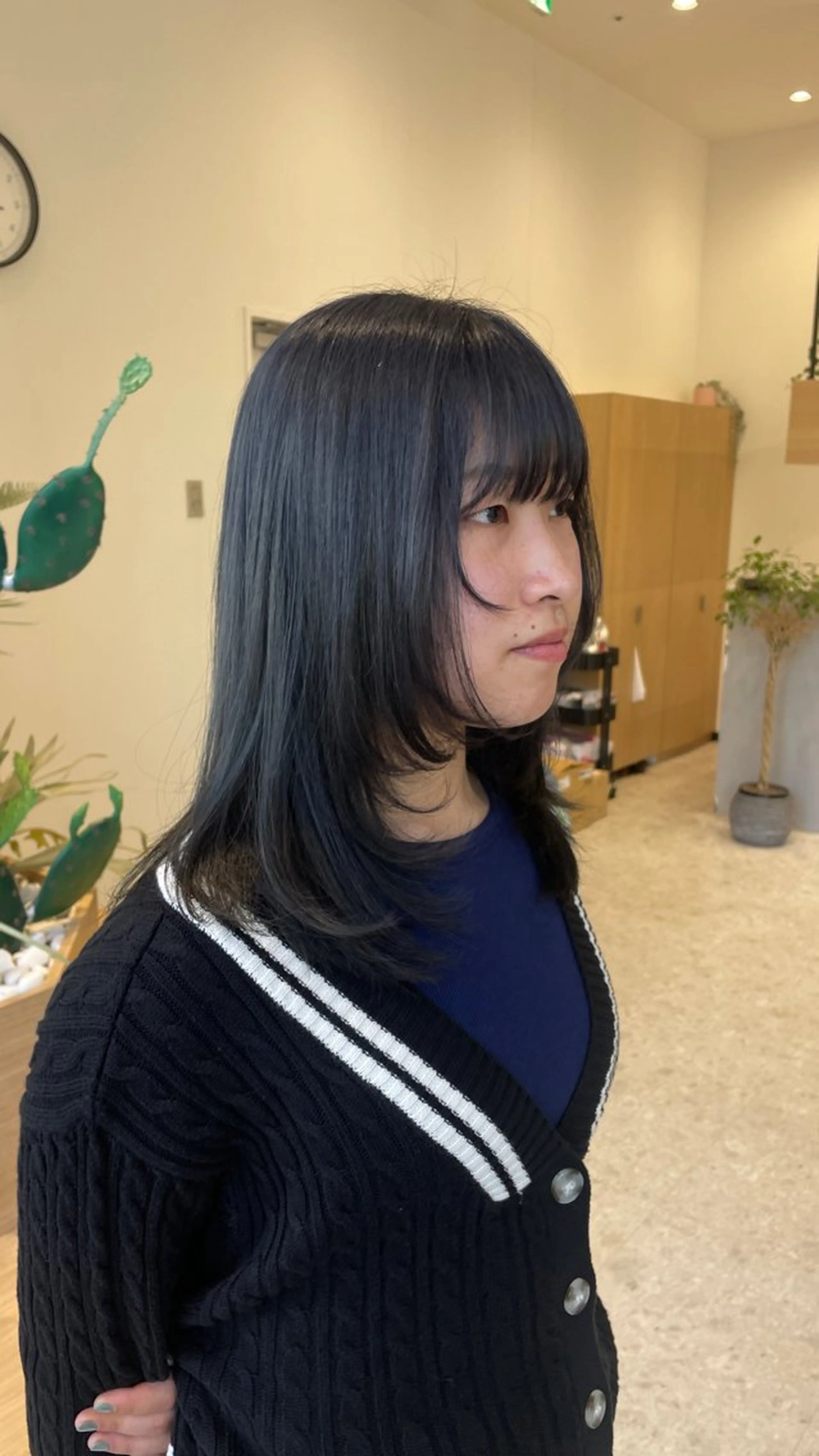 ミディアム カラー＆縮毛 kotojiのヘアスタイル