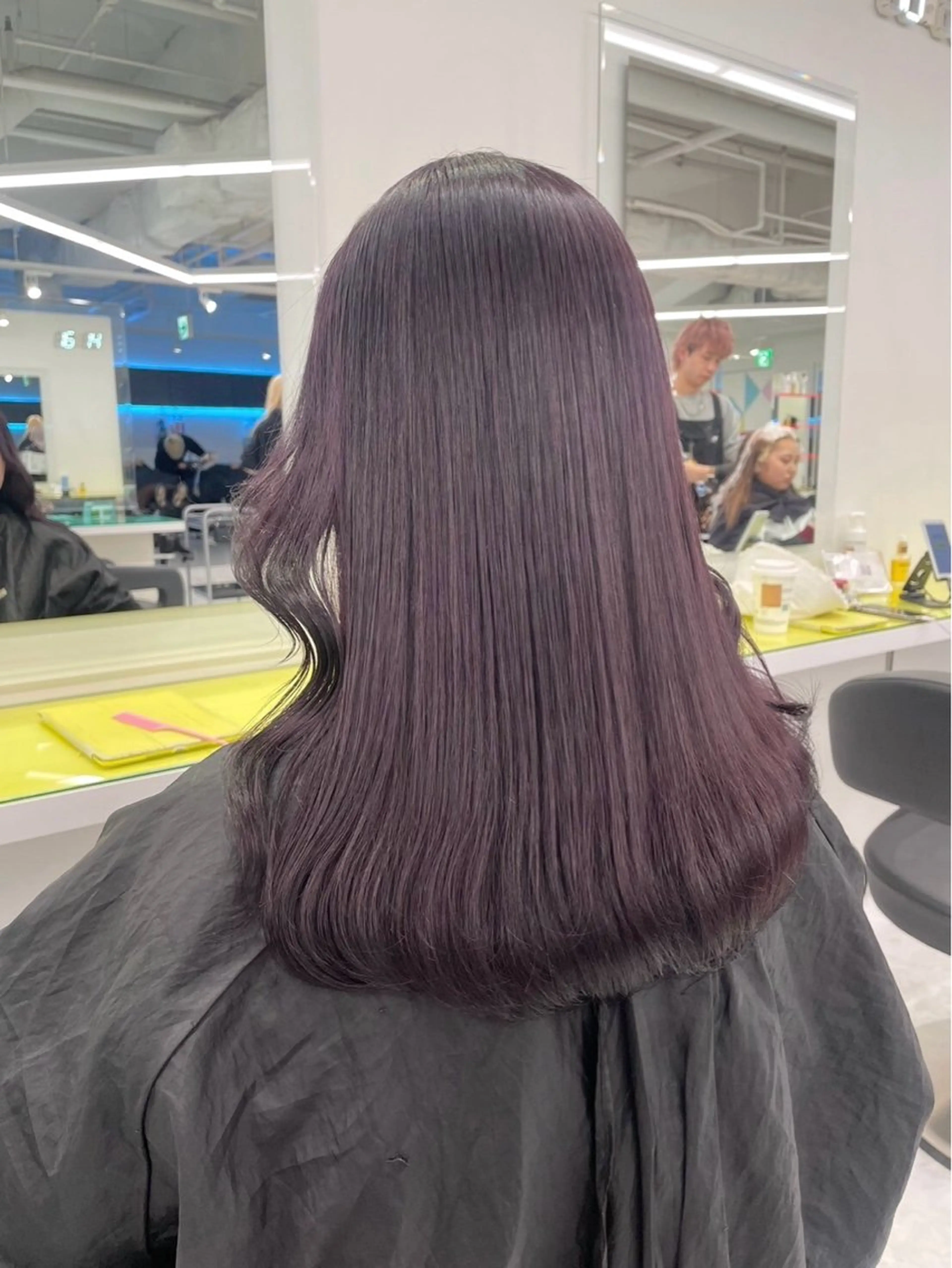 ロング カラー ヘアアレンジ ヘアカラー トリートメント ヘッドスパ ヘアセット 🤍淡色ピンク&ラベ ンダーYUKI🤍のヘアスタイル