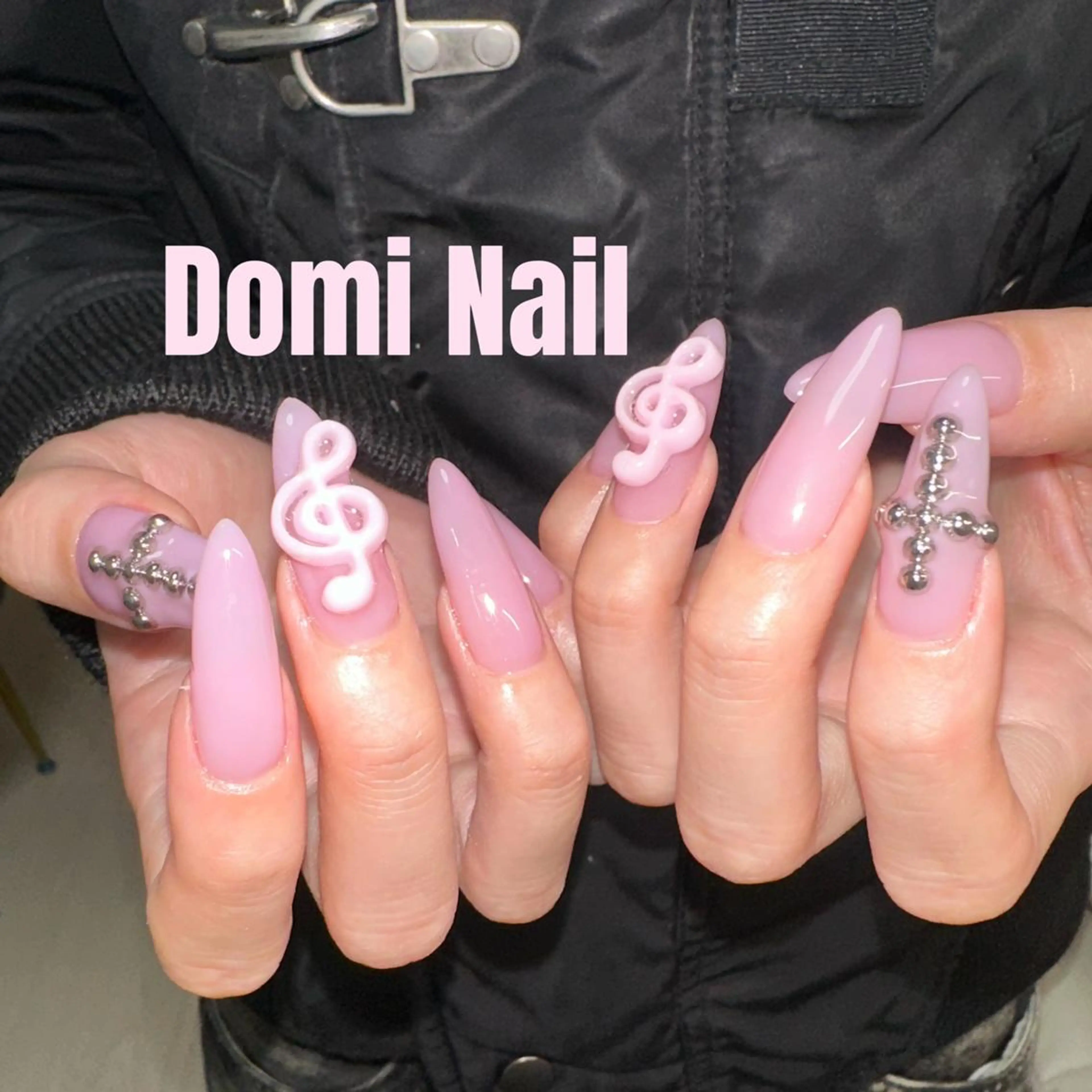 ネイル ハンドネイル Domi Nail Salonのネイルデザイン