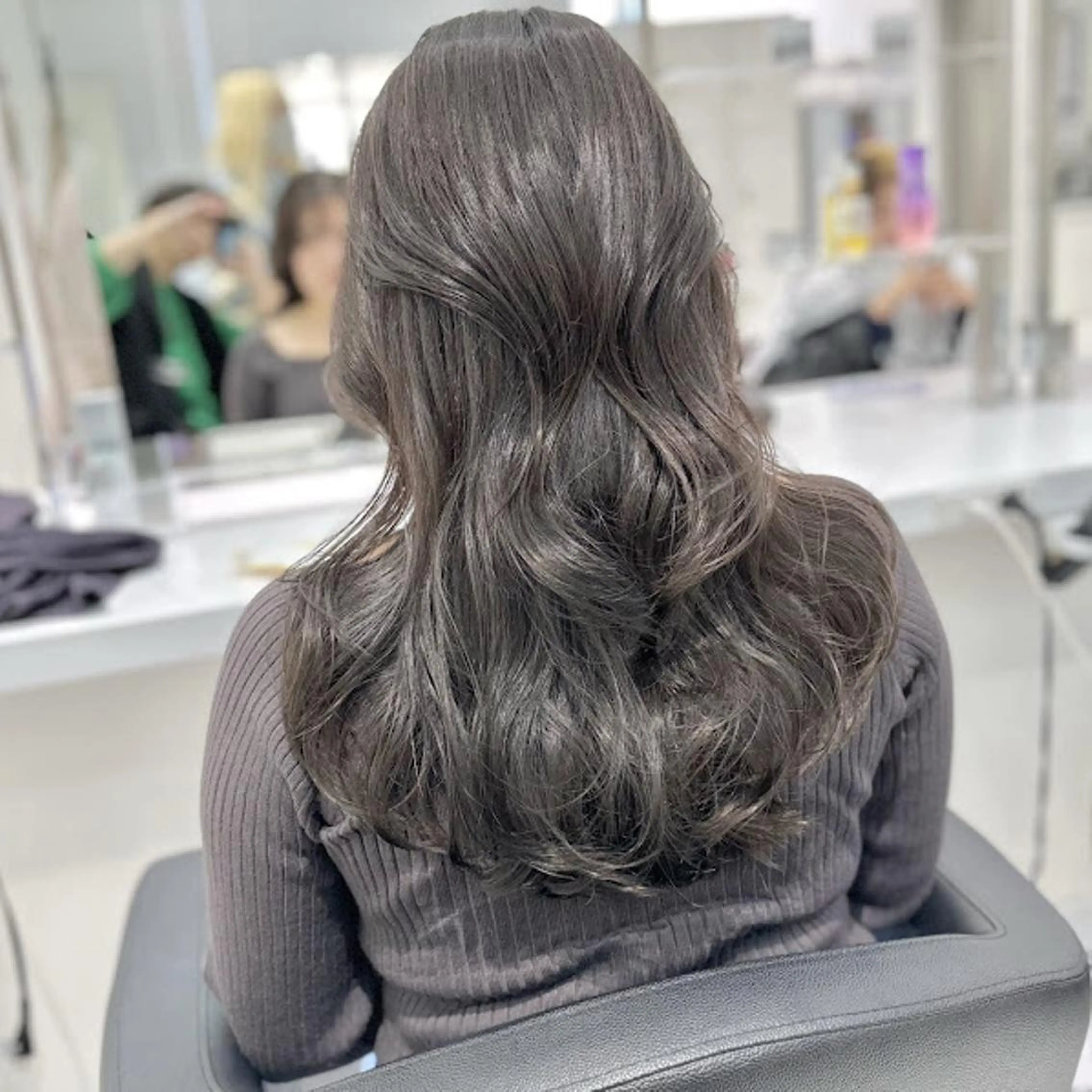 カラー 🏹横浜WILL official🏹のヘアスタイル