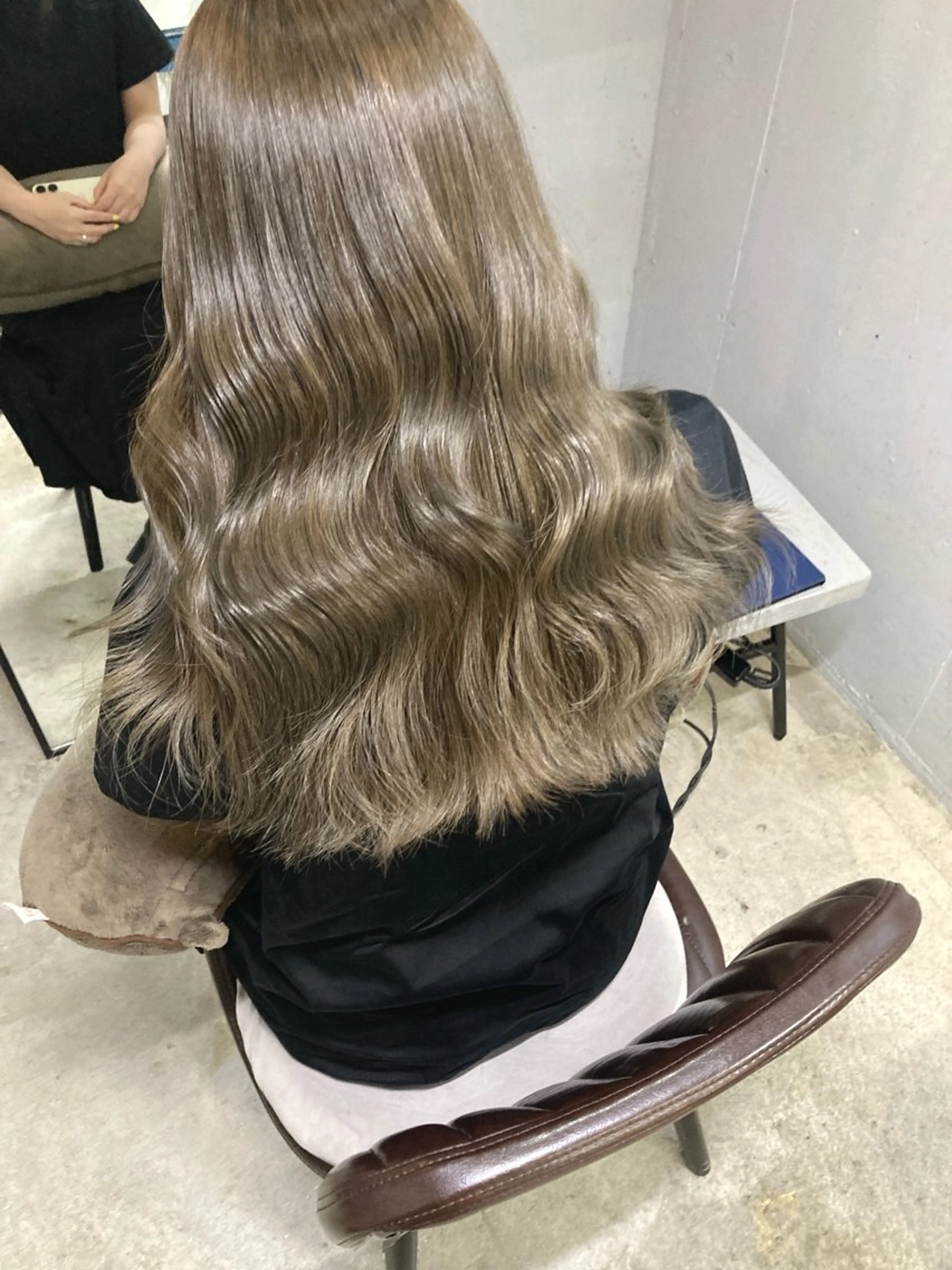 ミディアム カット ヘアカラー トリートメント 新井 広樹のヘアスタイル