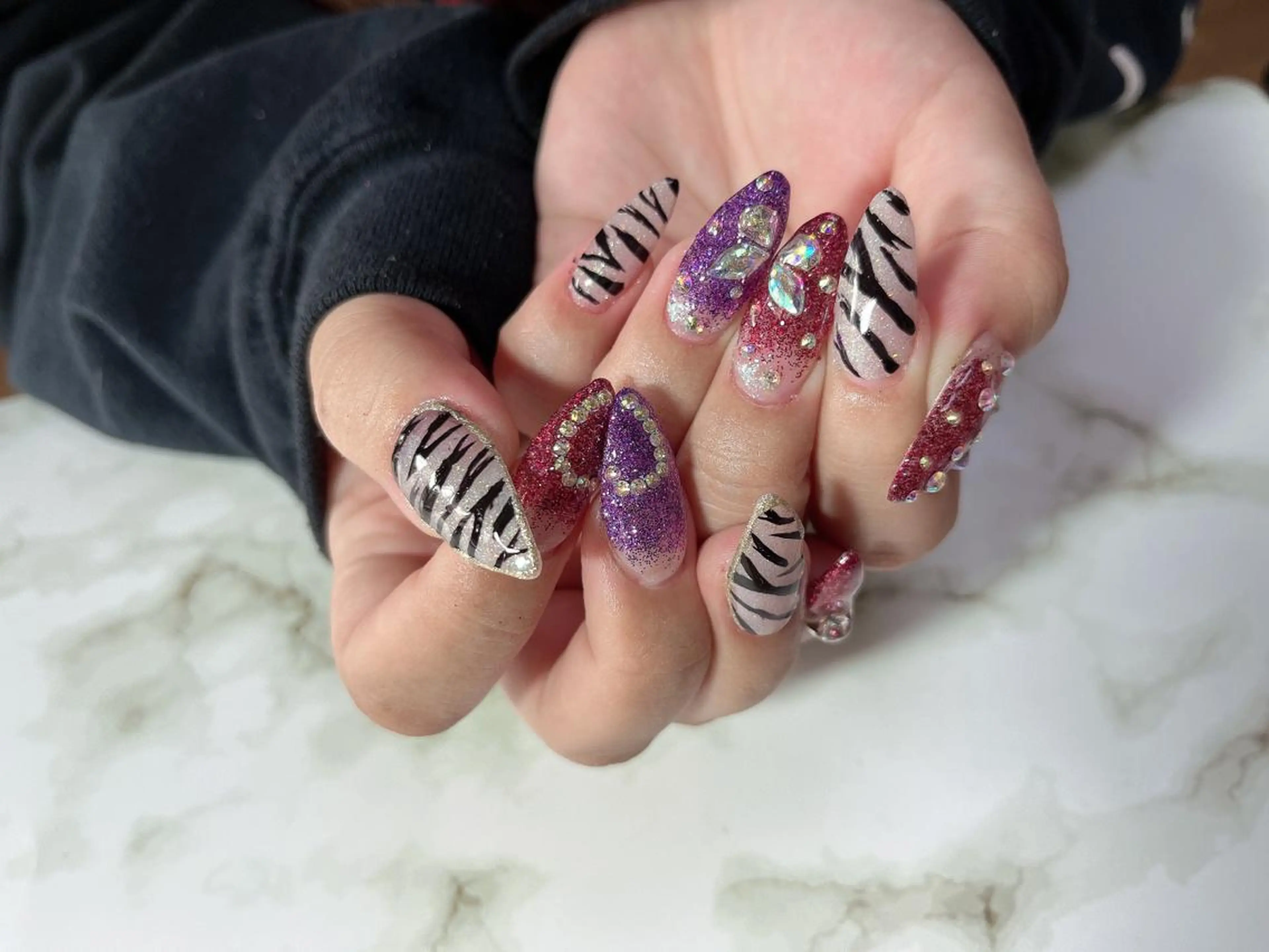 ネイル アニマル柄 ジェルネイル ハート ネイルチップ Ruana Nailのネイルデザイン