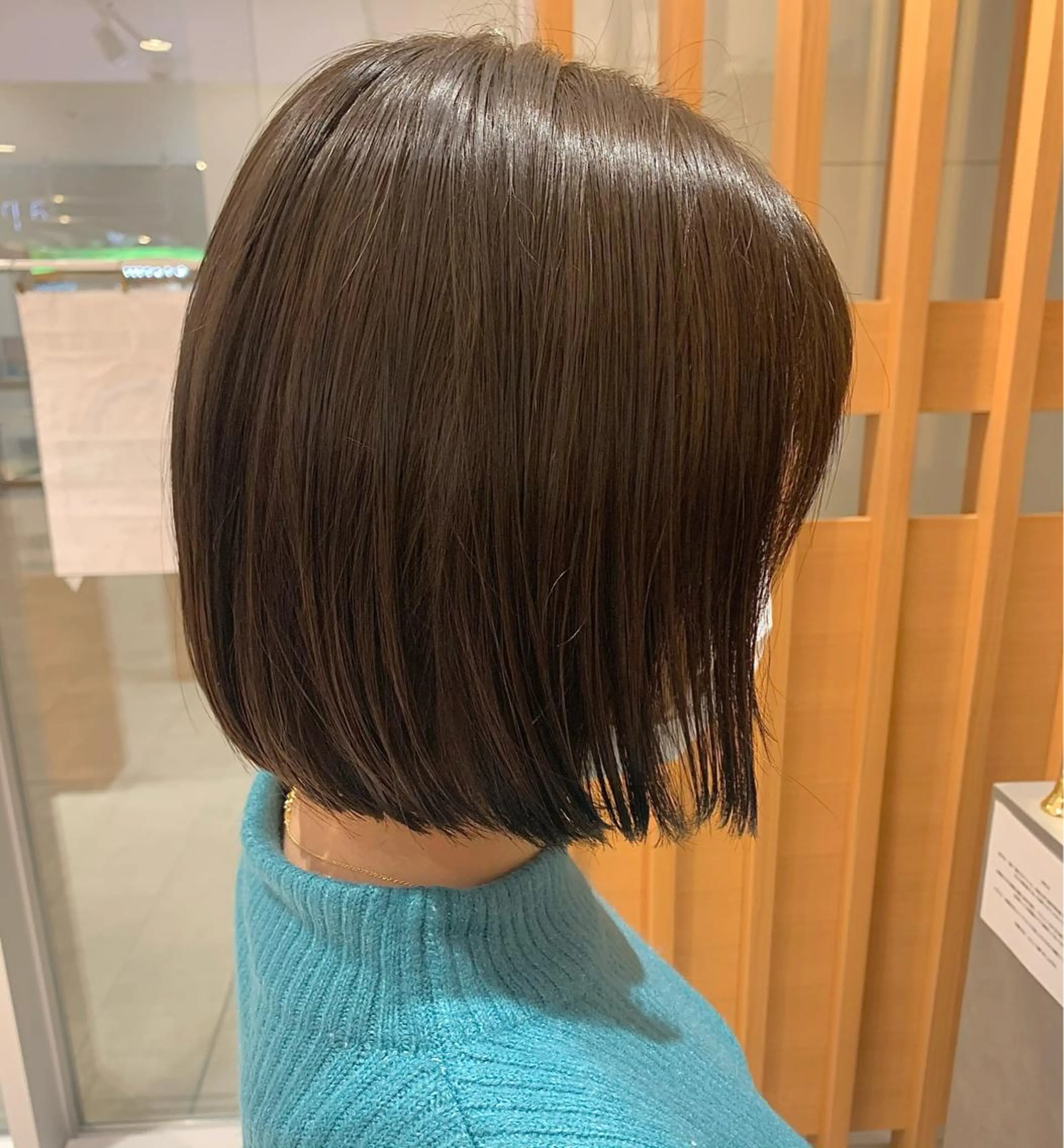 ミディアム 下川 由貴のヘアスタイル