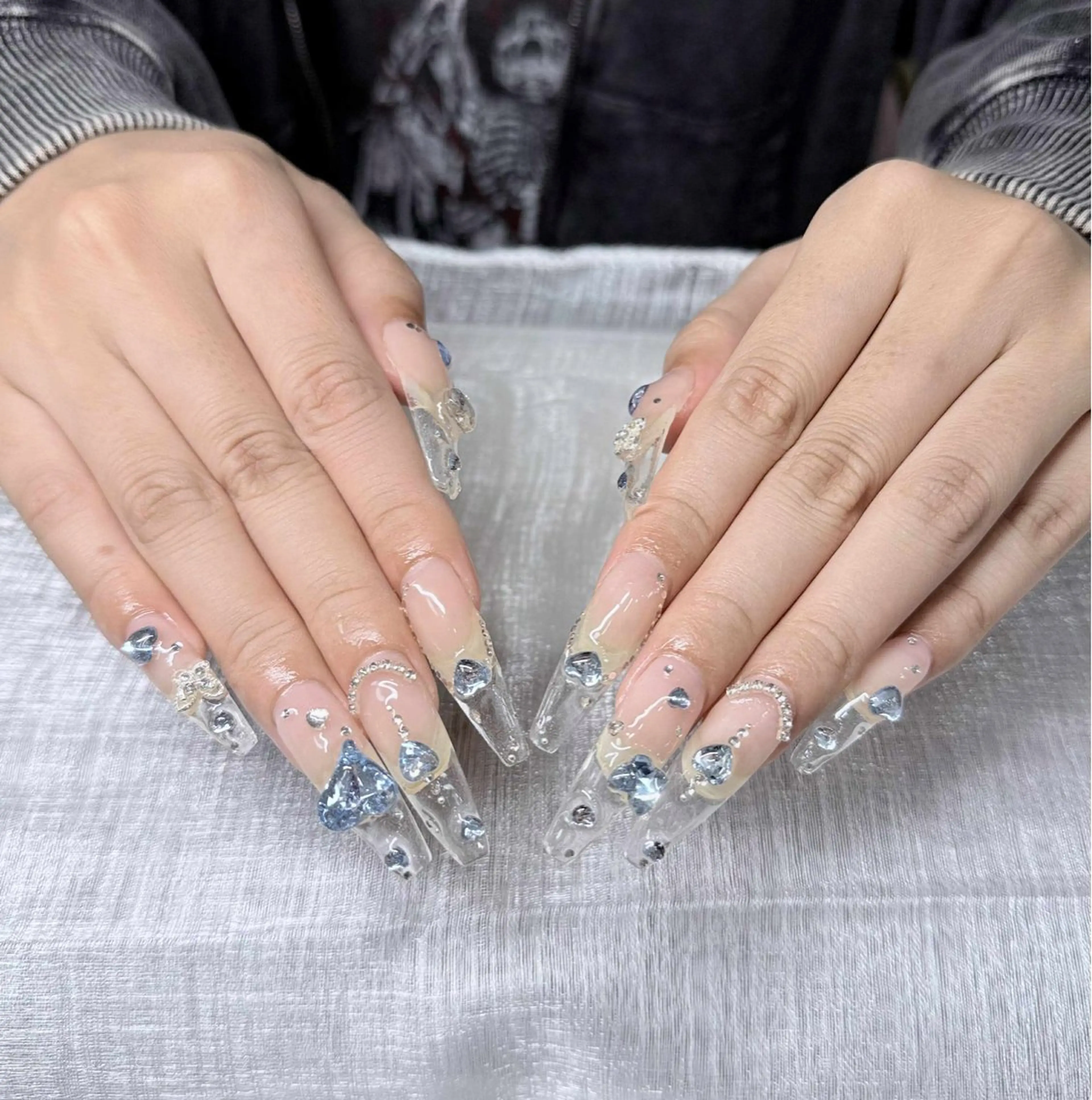 ネイル ハンドネイル Lee Nailsのネイルデザイン