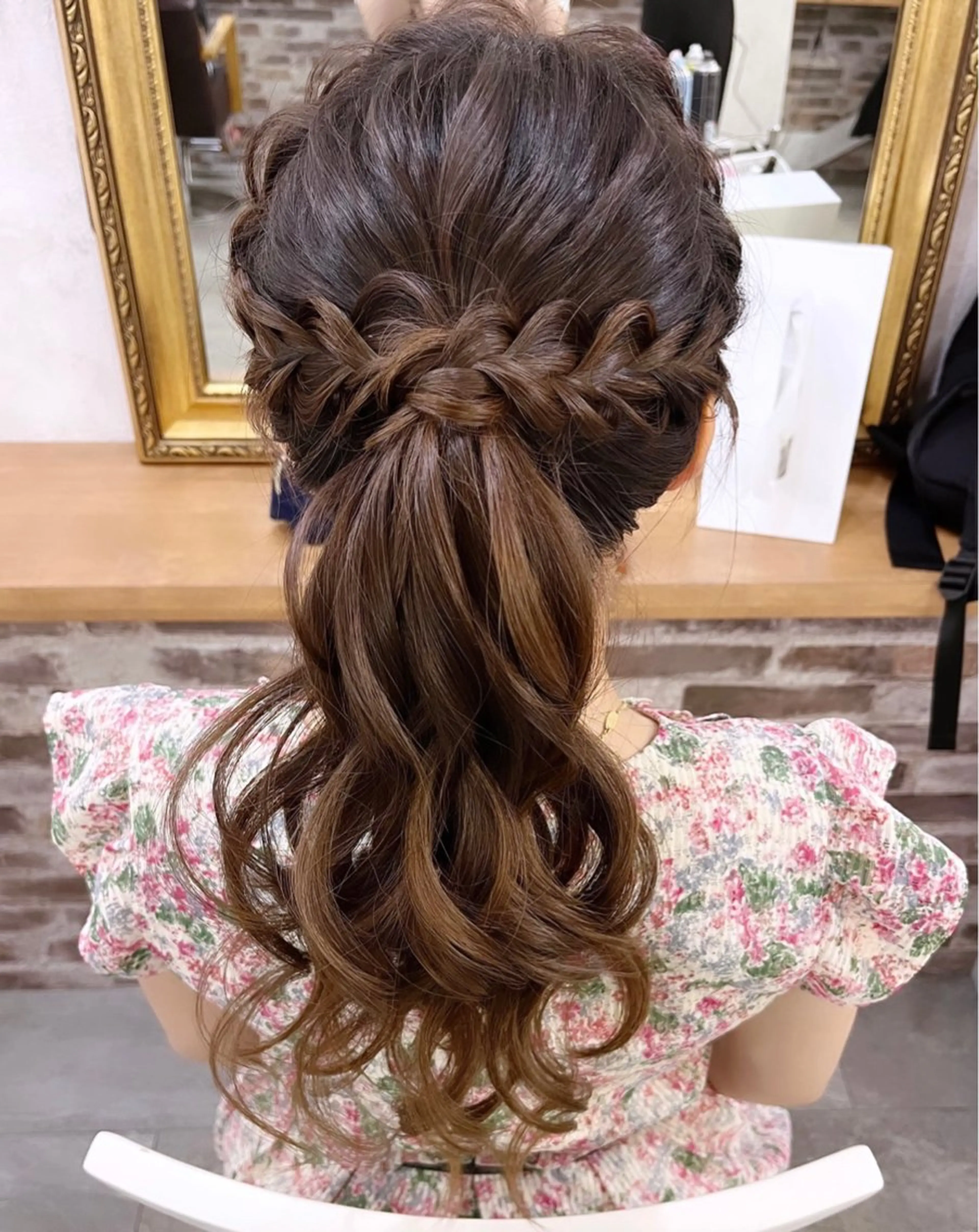 ヘアアレンジ 鈴木 芽香のマツエク・マツパデザイン