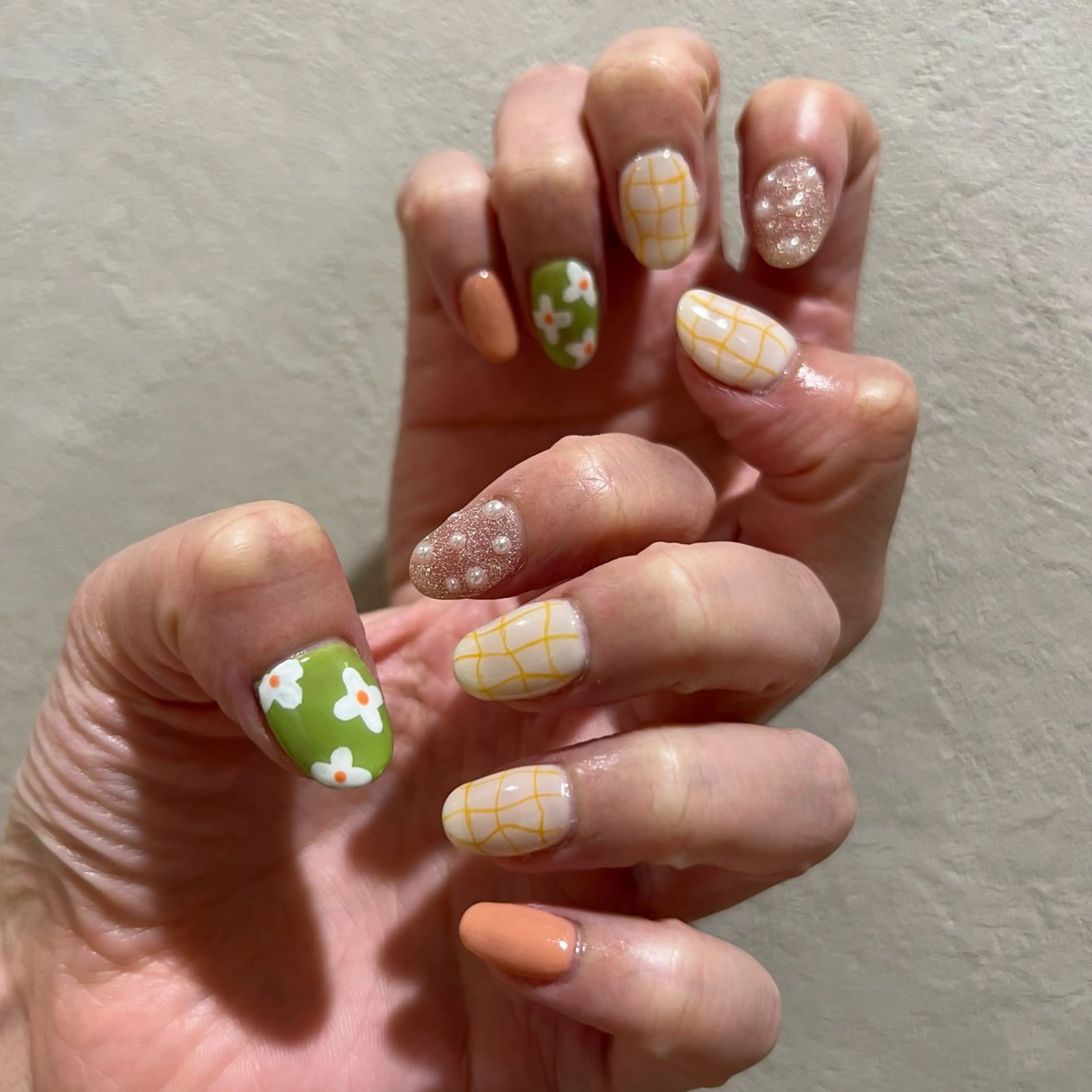 ネイル シンプルネイル AlohaLuana 🌺jrネイリストのネイルデザイン