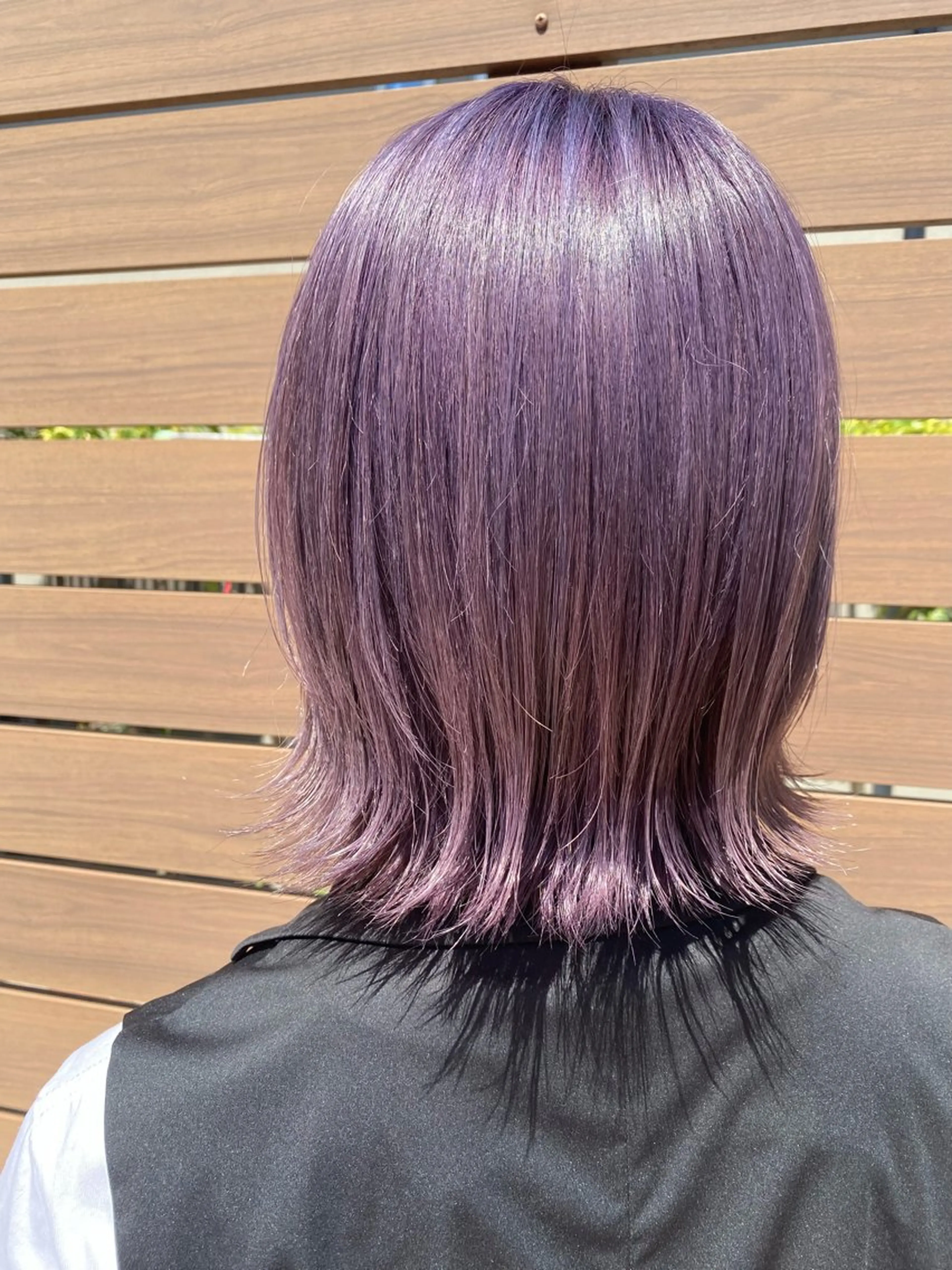 ミディアム カラー 小坂 麻綾のヘアスタイル