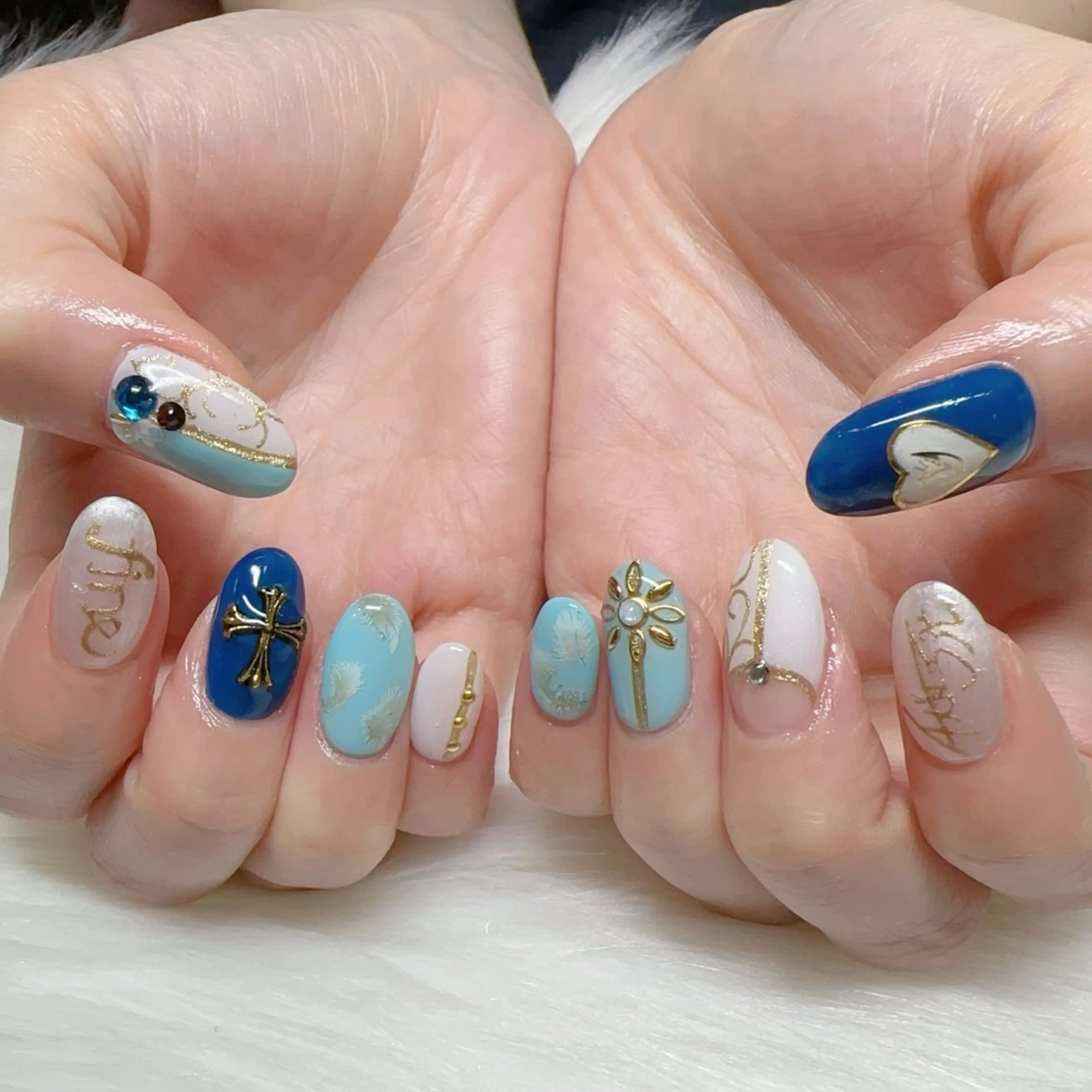 ネイル nail saron Aphrisのネイルデザイン