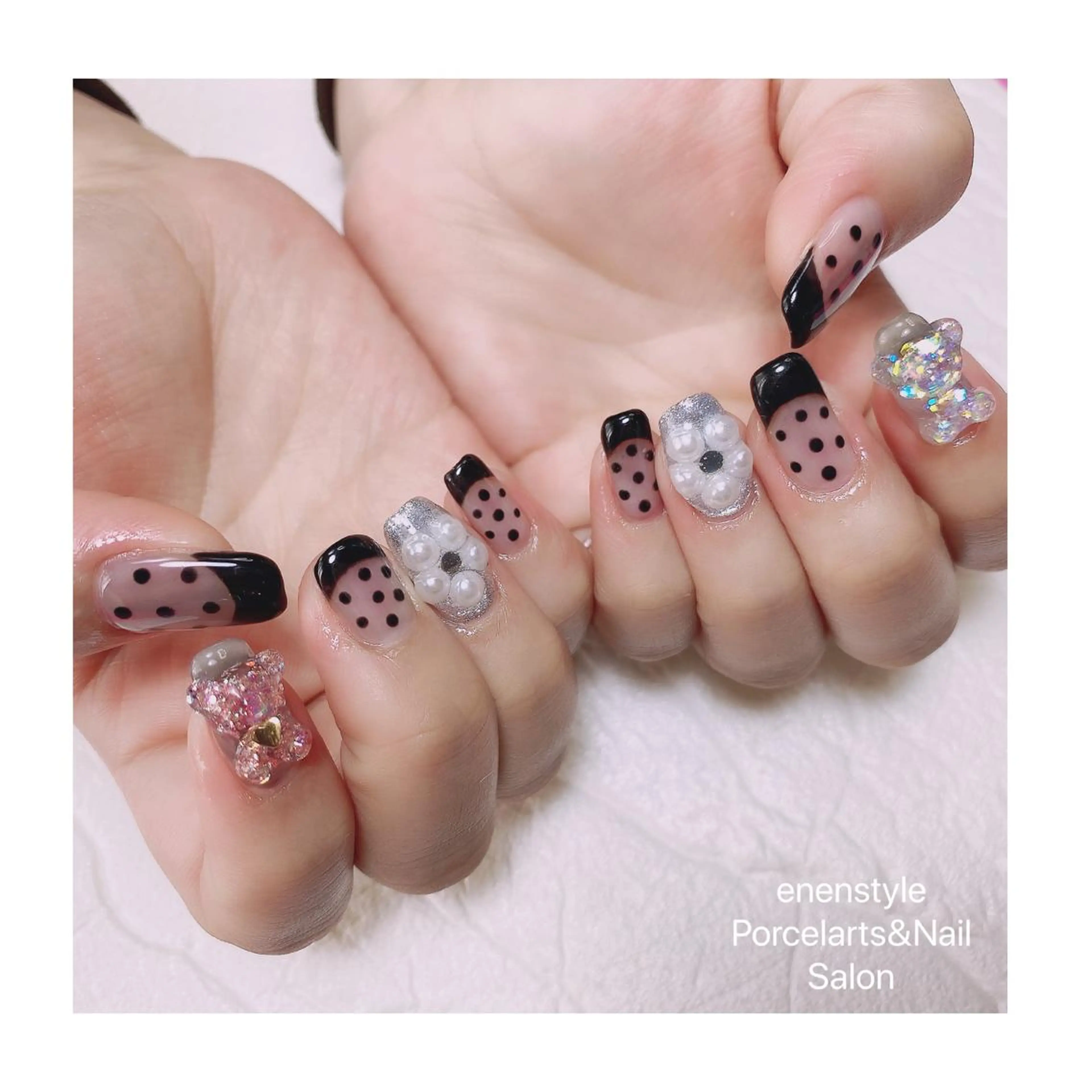 ミディアム ネイル 👑enen style👑のネイルデザイン