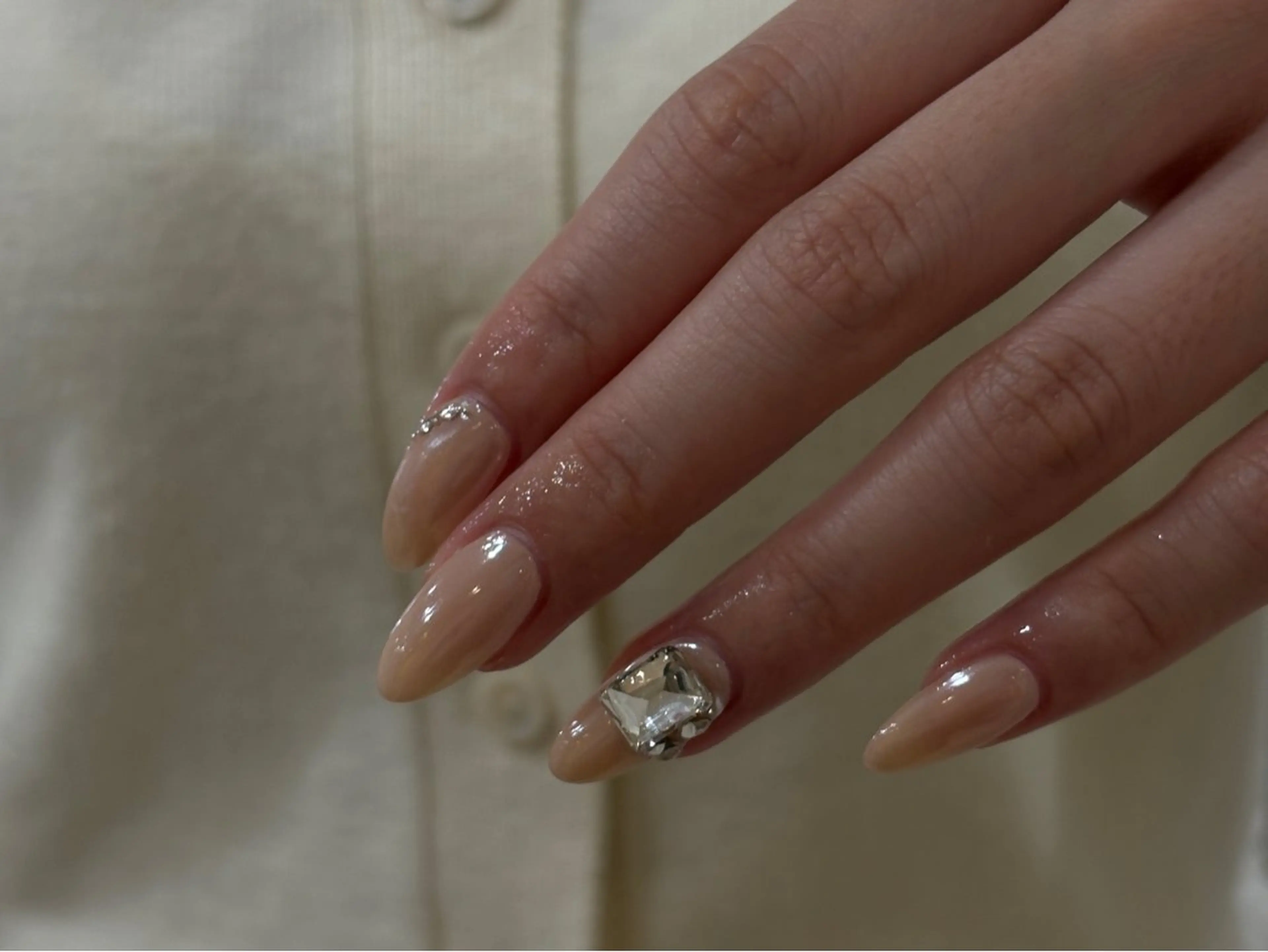 ネイル ハンドネイル h i n a 🪽のネイルデザイン