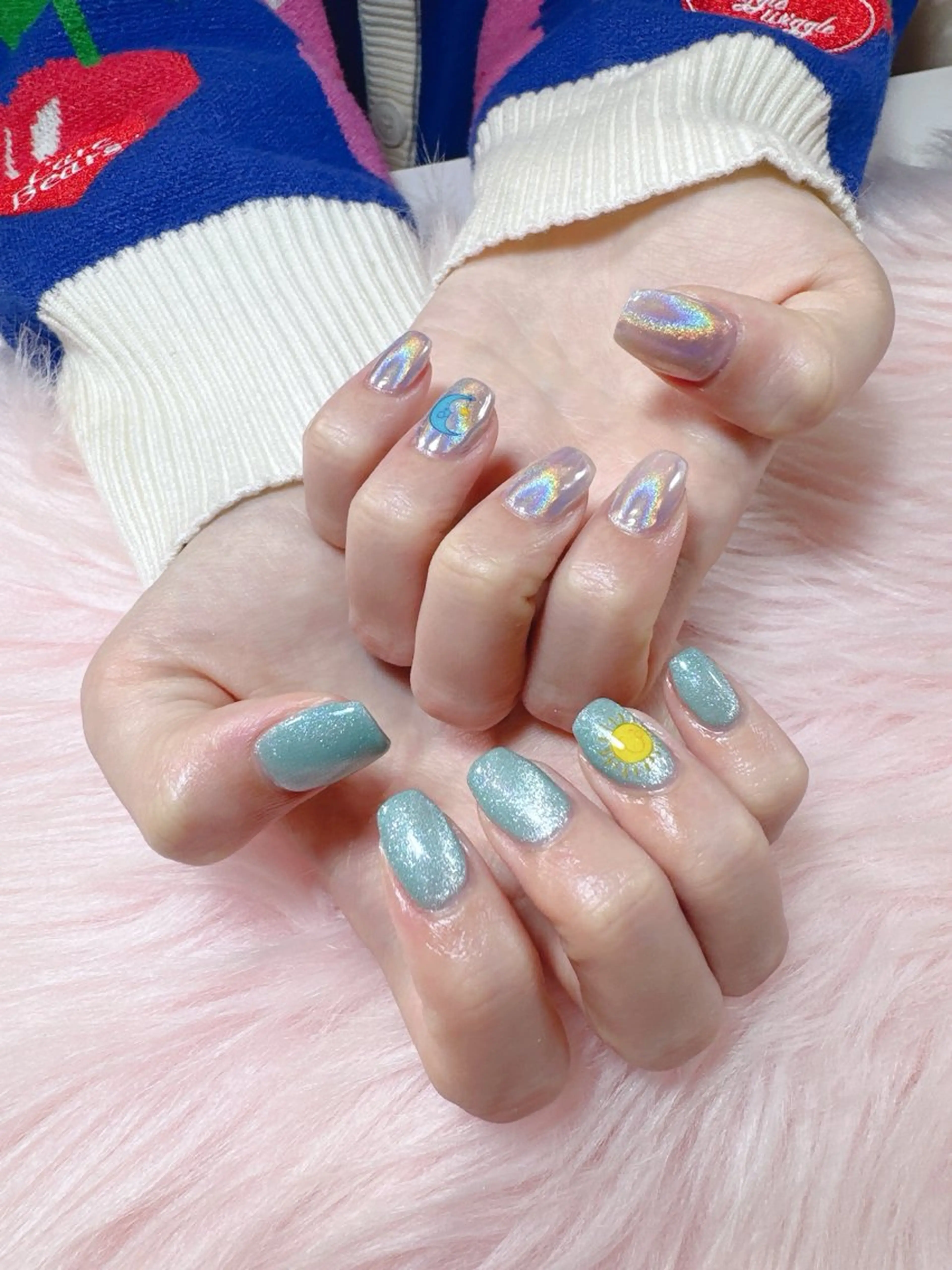 ネイル オーロラネイル ブルー ミラーネイル MignonReve ☺︎MIYUのネイルデザイン