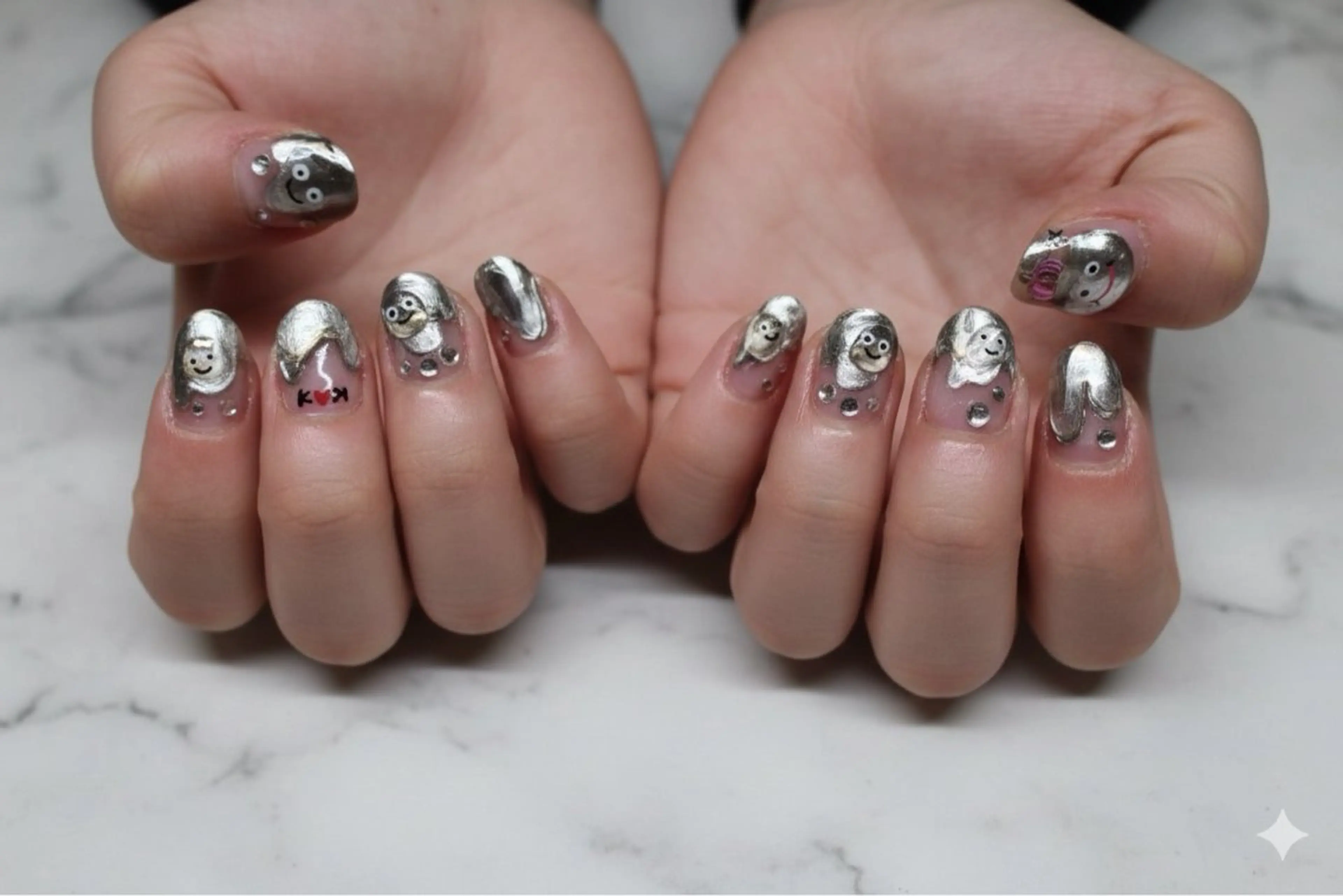 ネイル フレンチネイル ラメ(グリッター) ラメグラデーション マグネットネイル 持ち込み ハンドネイル ティーエヌ 金山駅東口店のネイルデザイン