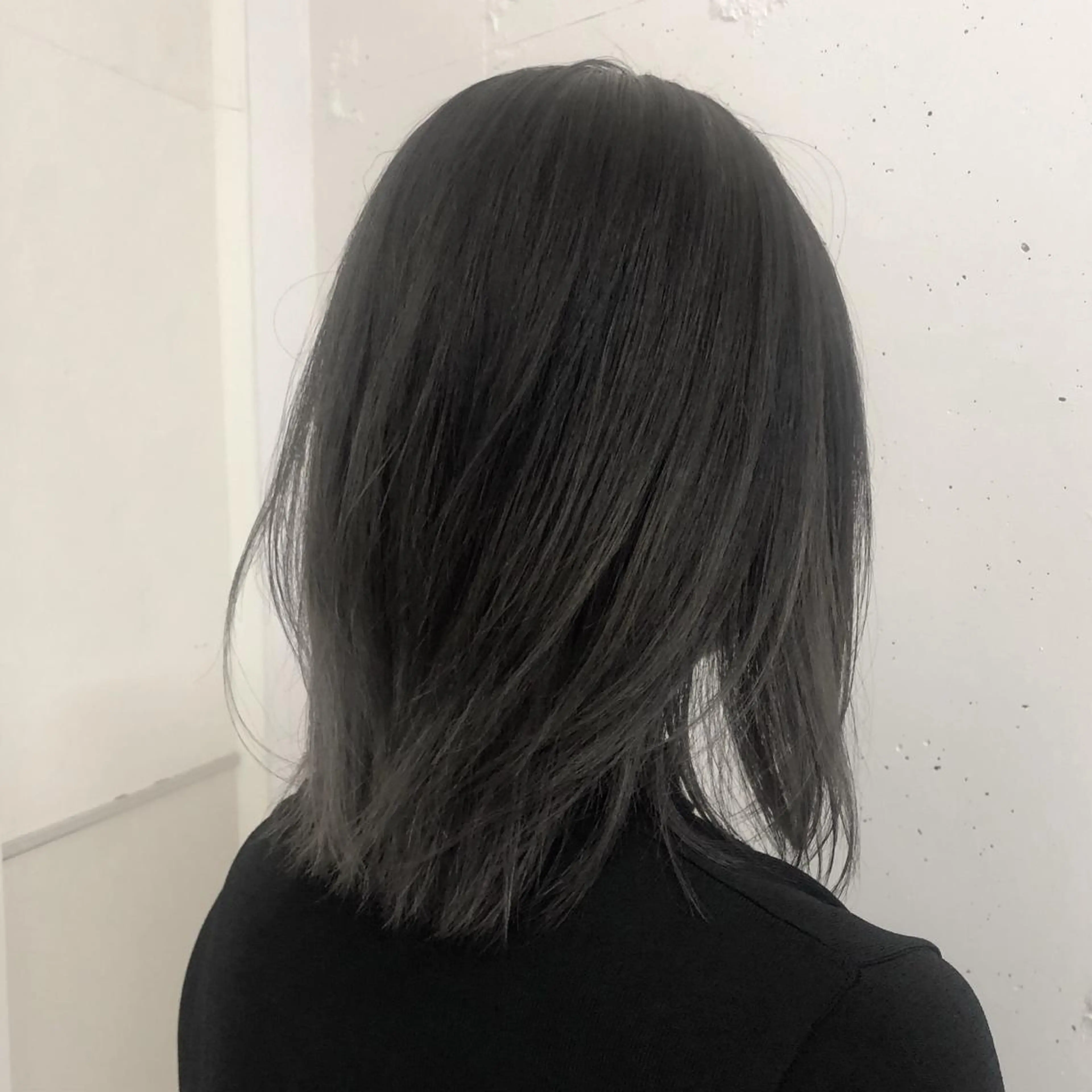 ミディアム 顔周りの垢抜けヘア 立山あいりのヘアスタイル