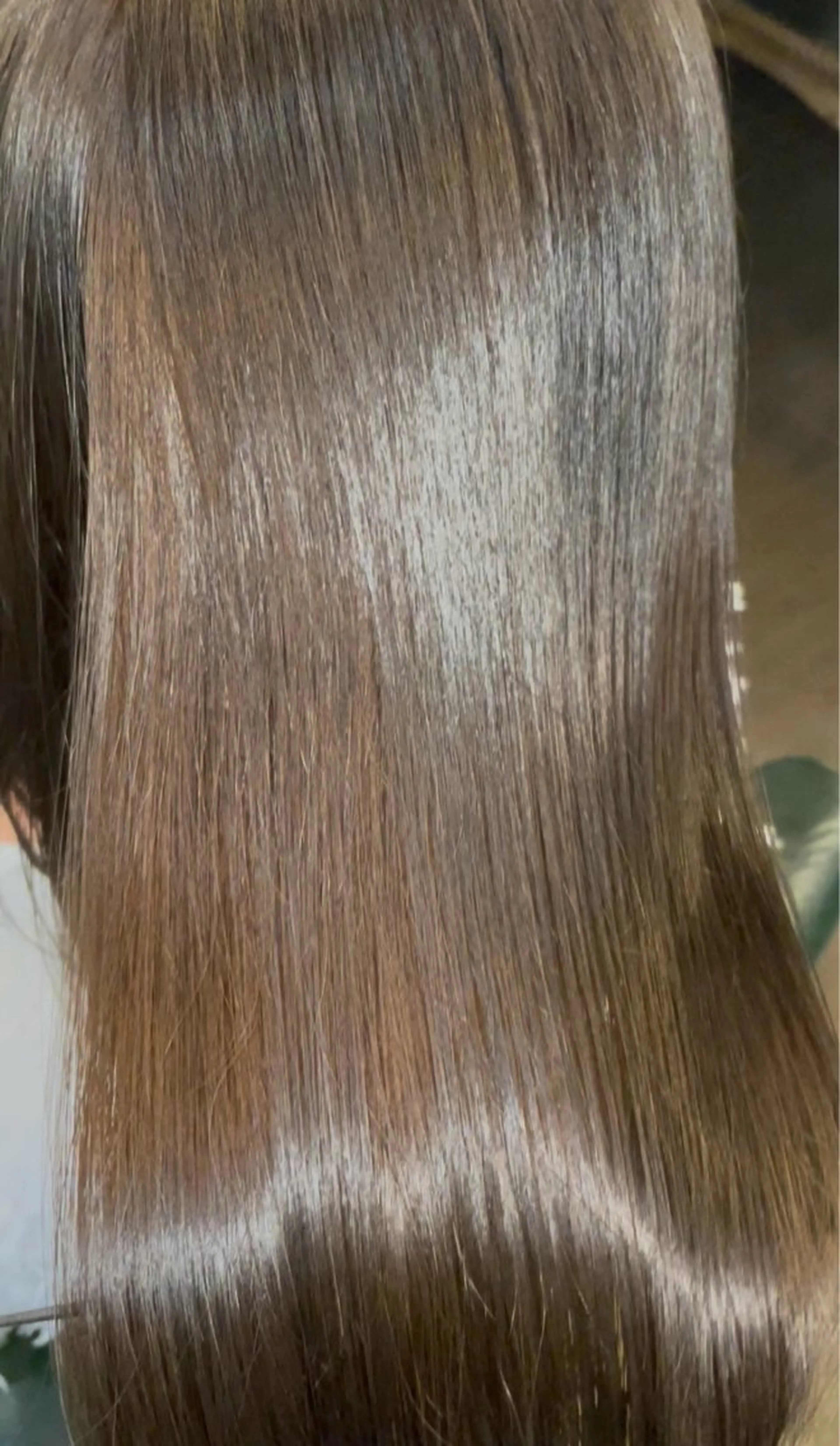 ロング 縮毛矯正 GrandStory SALON所属・中目黒髪質改善安い セルフブロー式キーのヘアスタイル