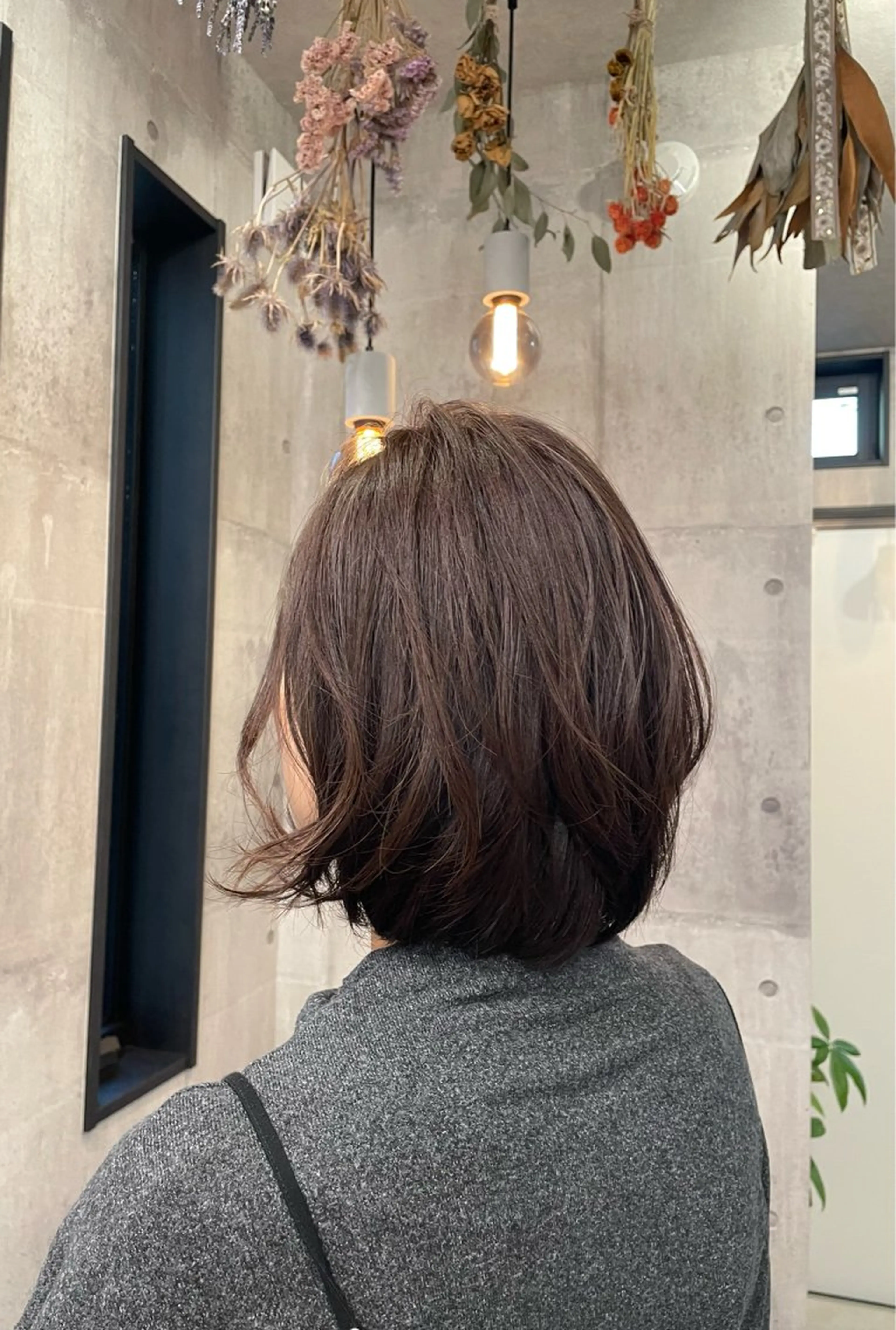 ショート カラー okaPPachan 🍇AKINA🍇のヘアスタイル