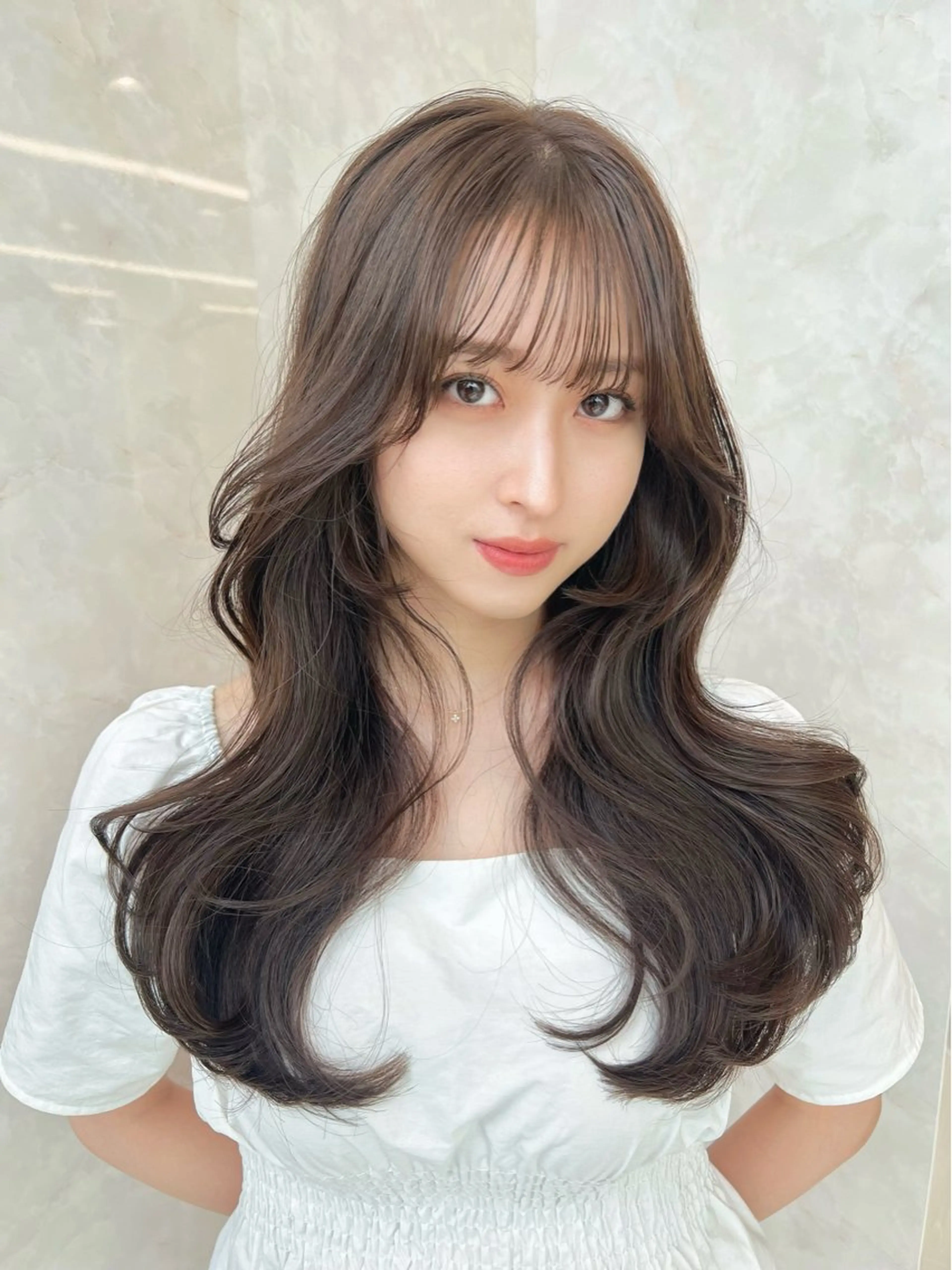 セミロング MAEUL 【マウル】栄のヘアスタイル