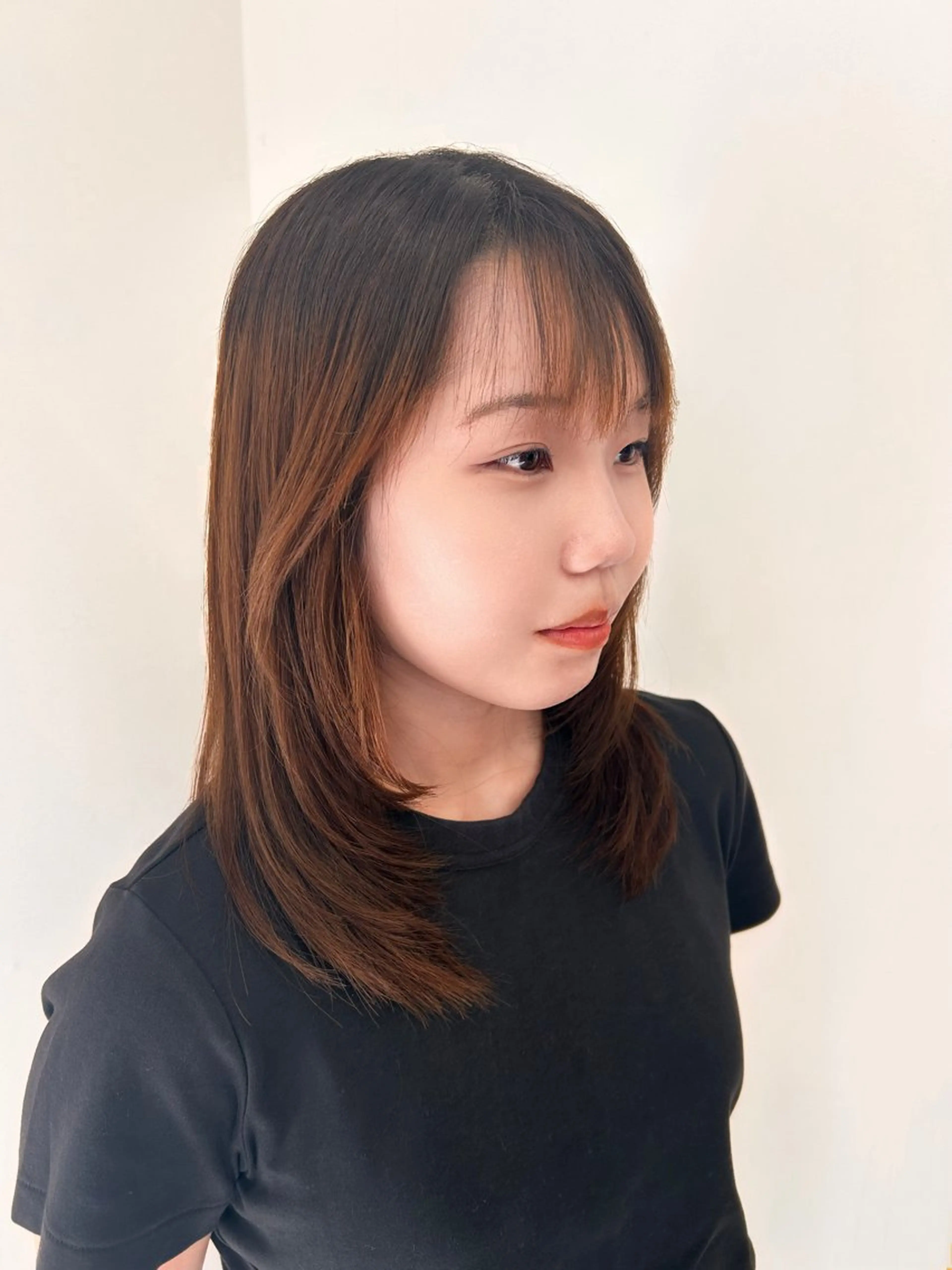 ミディアム レイヤーカット ルネ北千住店 Rinoのヘアスタイル