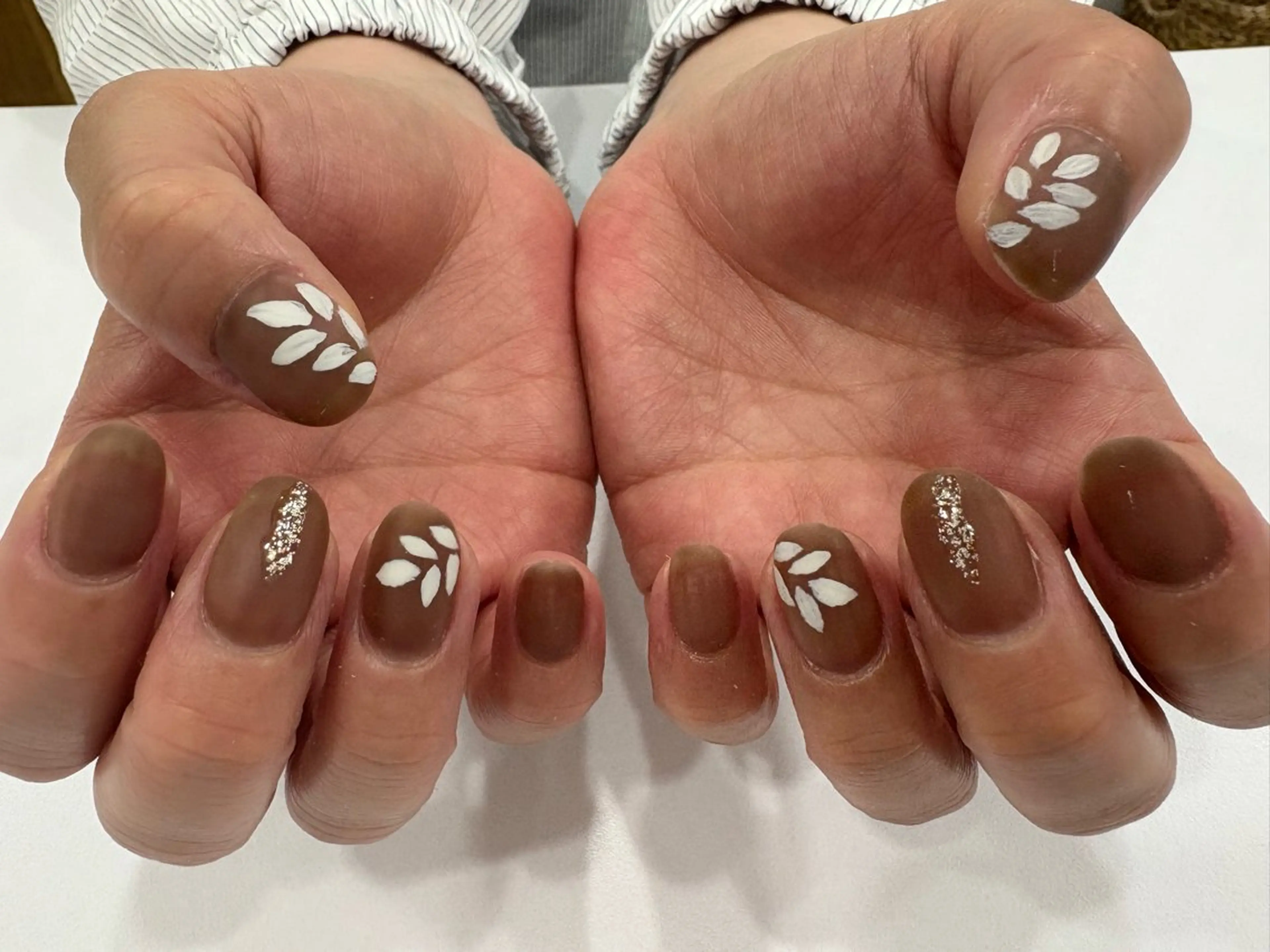 ネイル アートネイル マットネイル ハンドネイル 大久保 和音のネイルデザイン