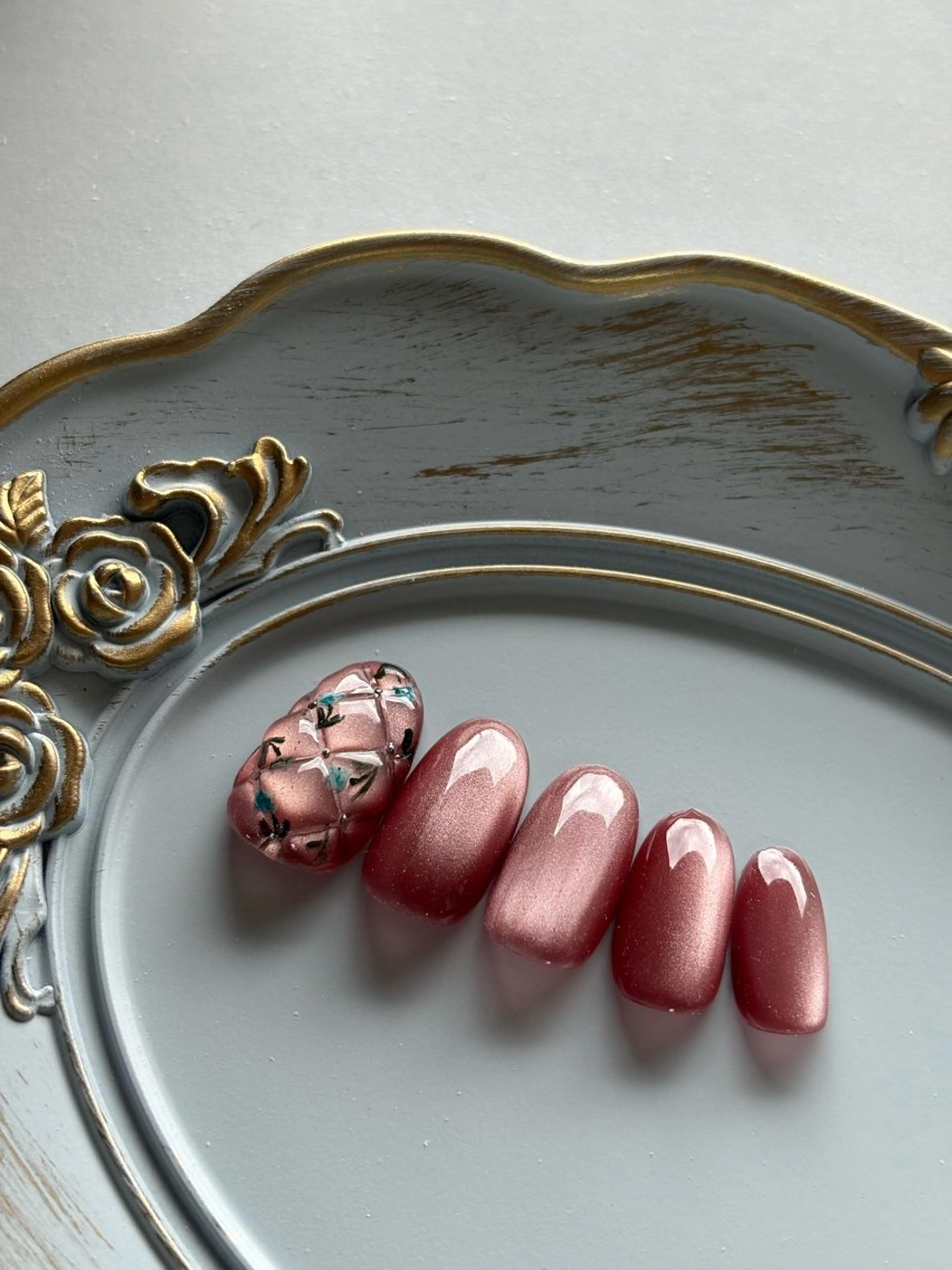 ネイル ハンドネイル FIORITURA Maikoのネイルデザイン