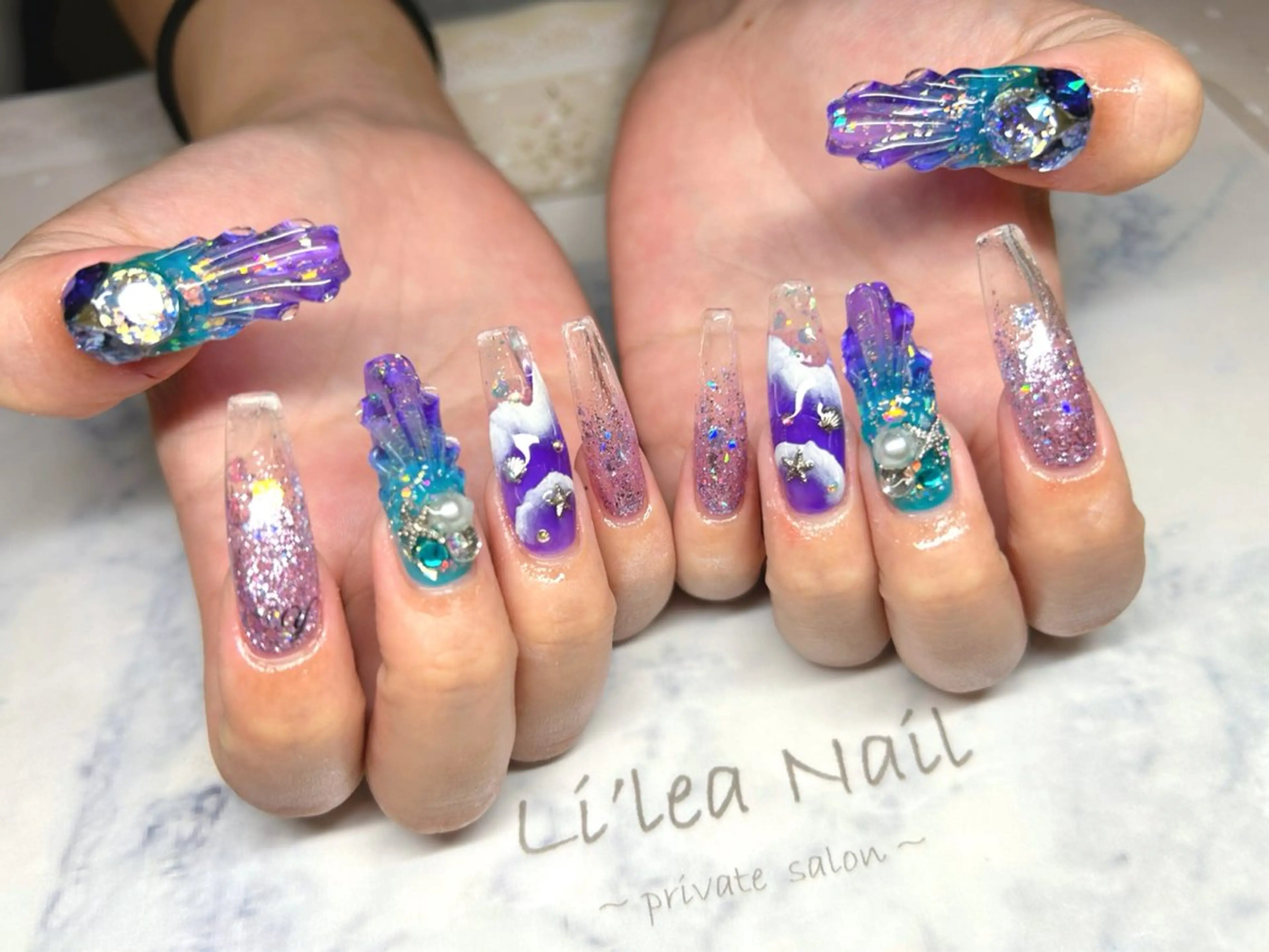 ネイル ハンドネイル Li'leaNail AINAのネイルデザイン