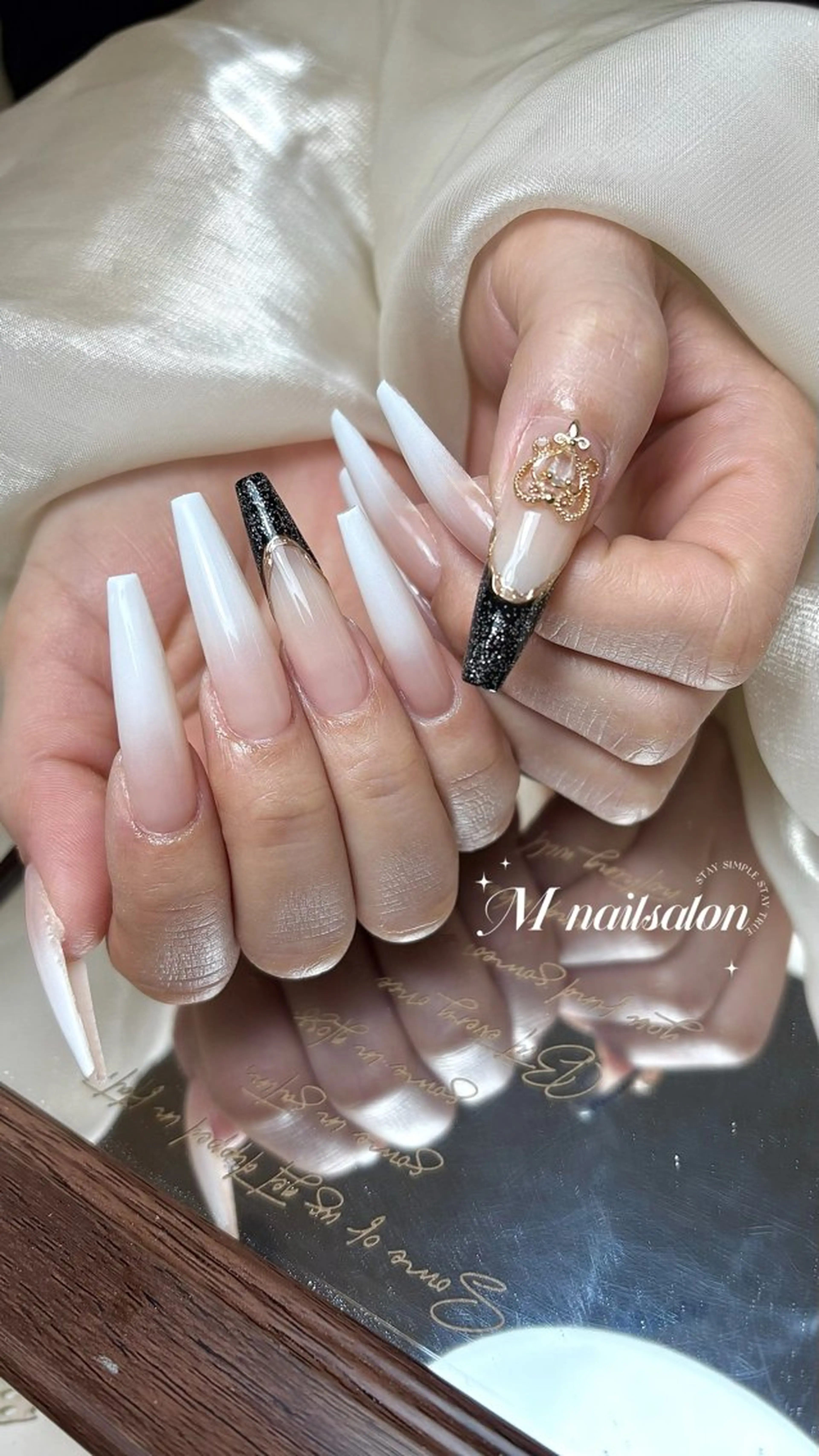 ネイル M🌷nail 長さだし専門店のネイルデザイン
