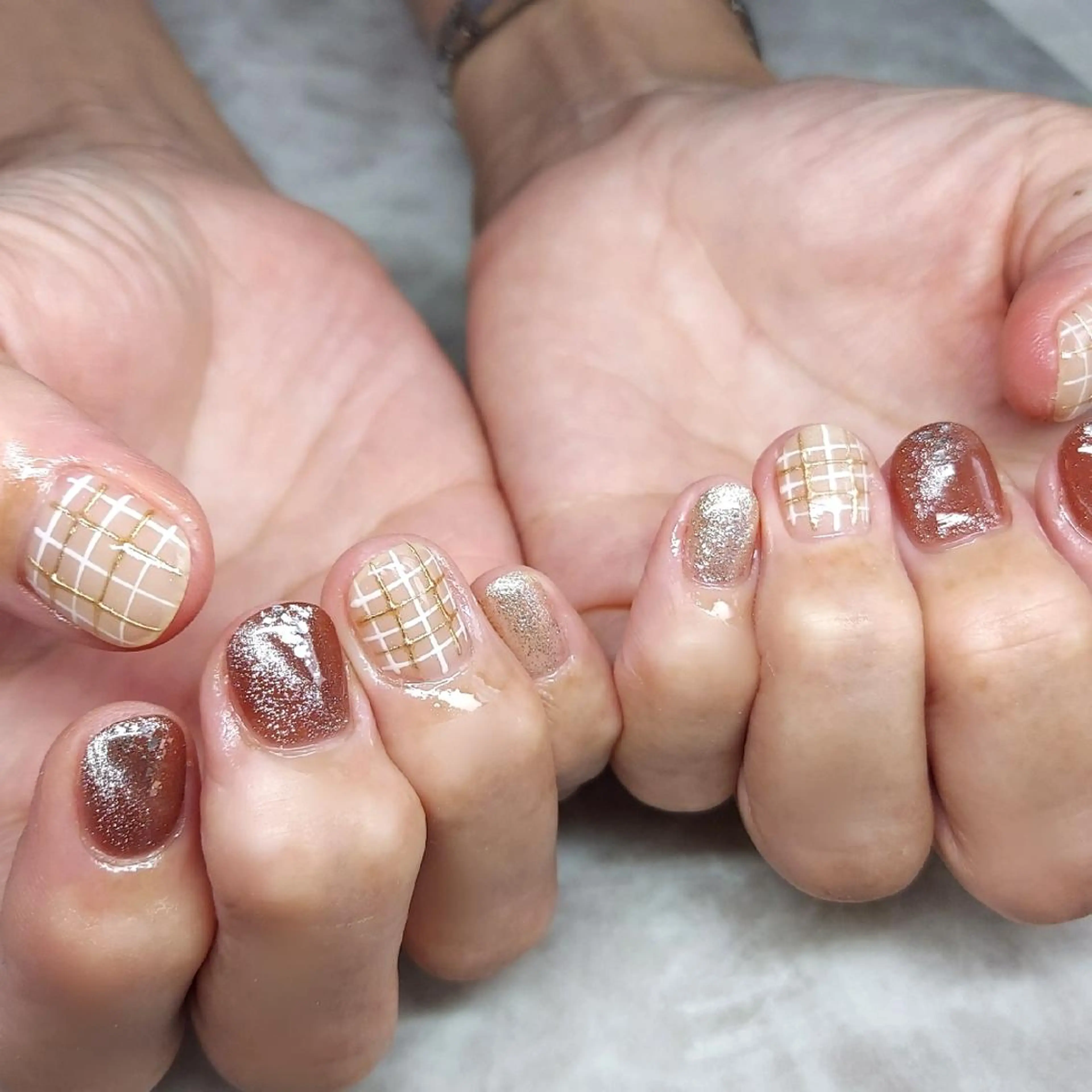 ネイル フラワーネイル マグネットネイル ミラーネイル ニュアンスネイル ハンドネイル 栗東駅 徒歩10分 ネイルサロン ディアのネイルデザイン