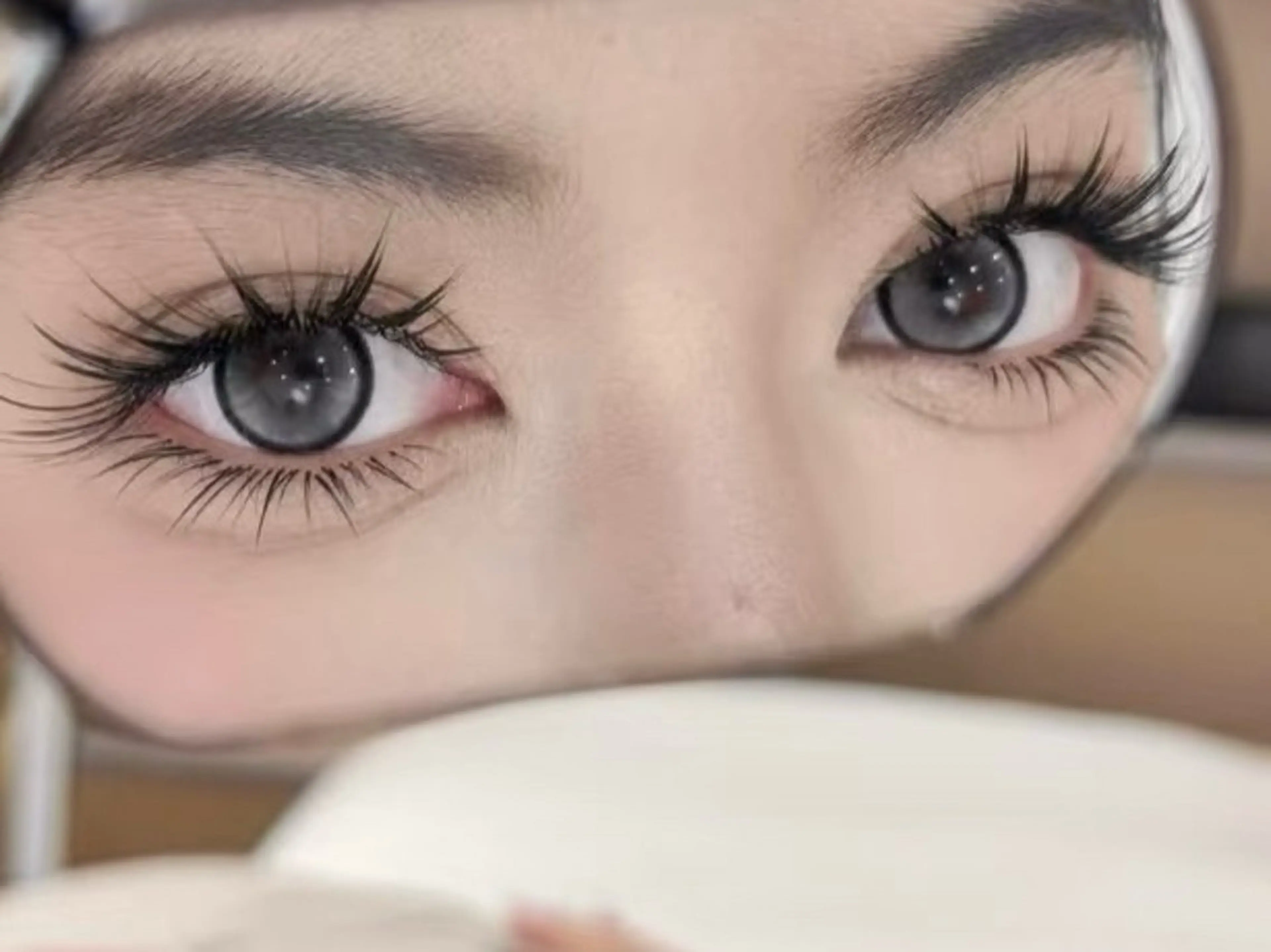 LEDワンホンデザイン(束感ボリュームラッシュ)120束　コーティング付き　6480円の写真