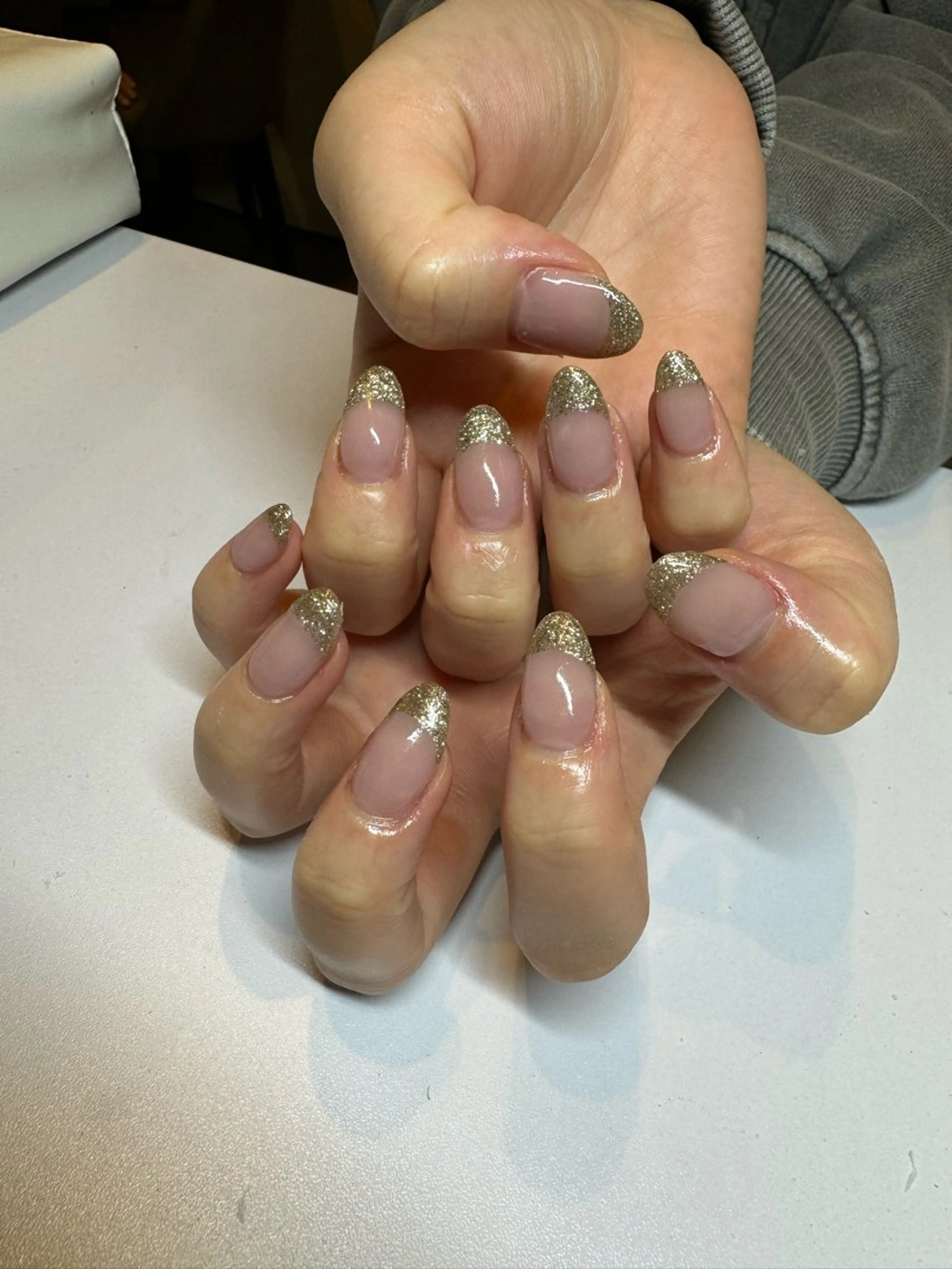 ネイル ハンドネイル 濱岡 咲のネイルデザイン