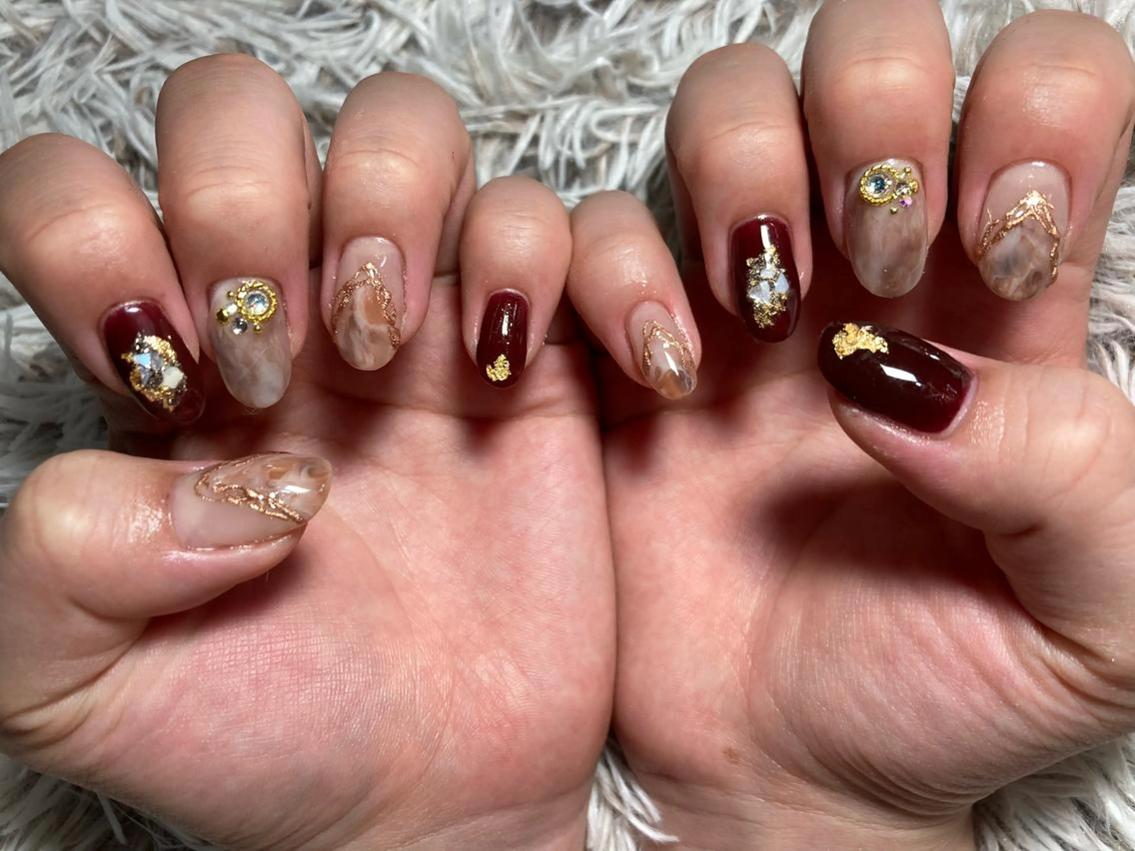 ショート ネイル ハンドネイル ✴︎ Delightのネイルデザイン