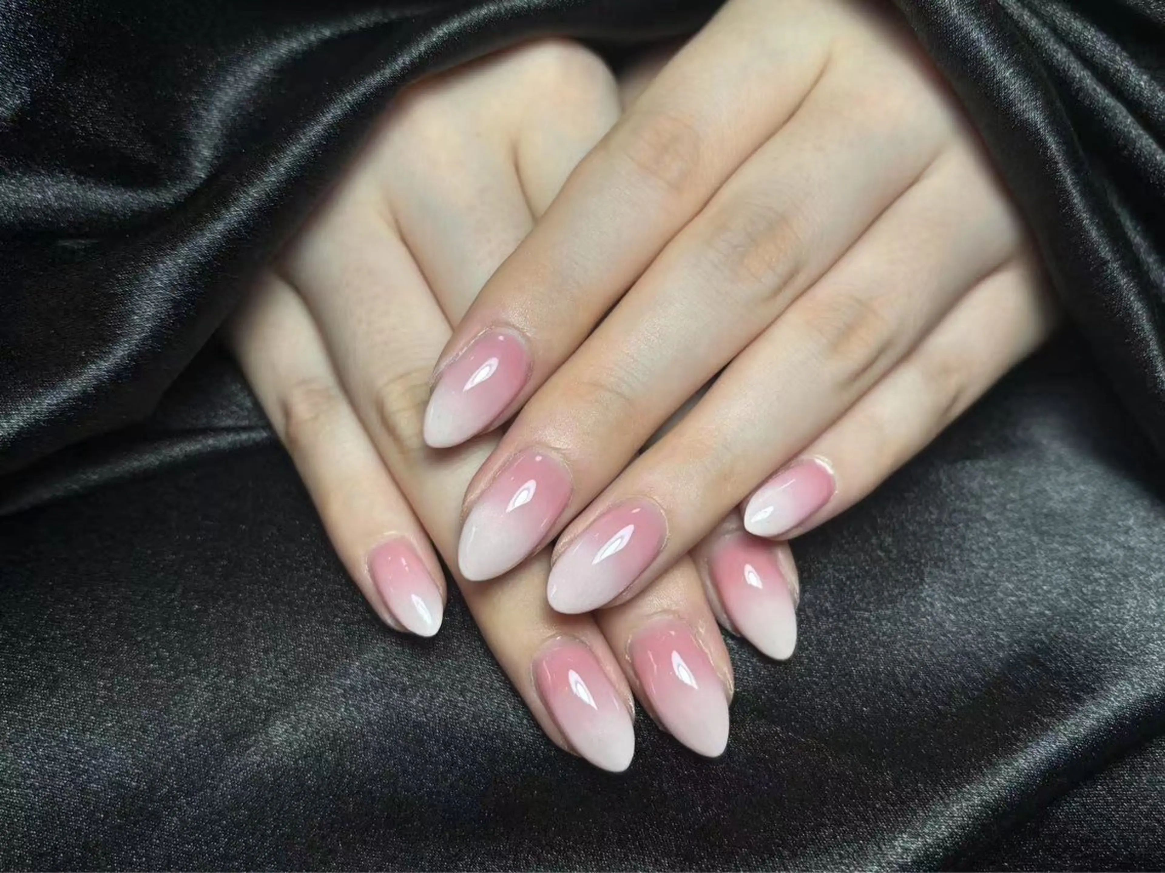 ネイル チークネイル 長さ出し フラッシュネイル フットネイル フレンチネイル Aina nail salonのネイルデザイン
