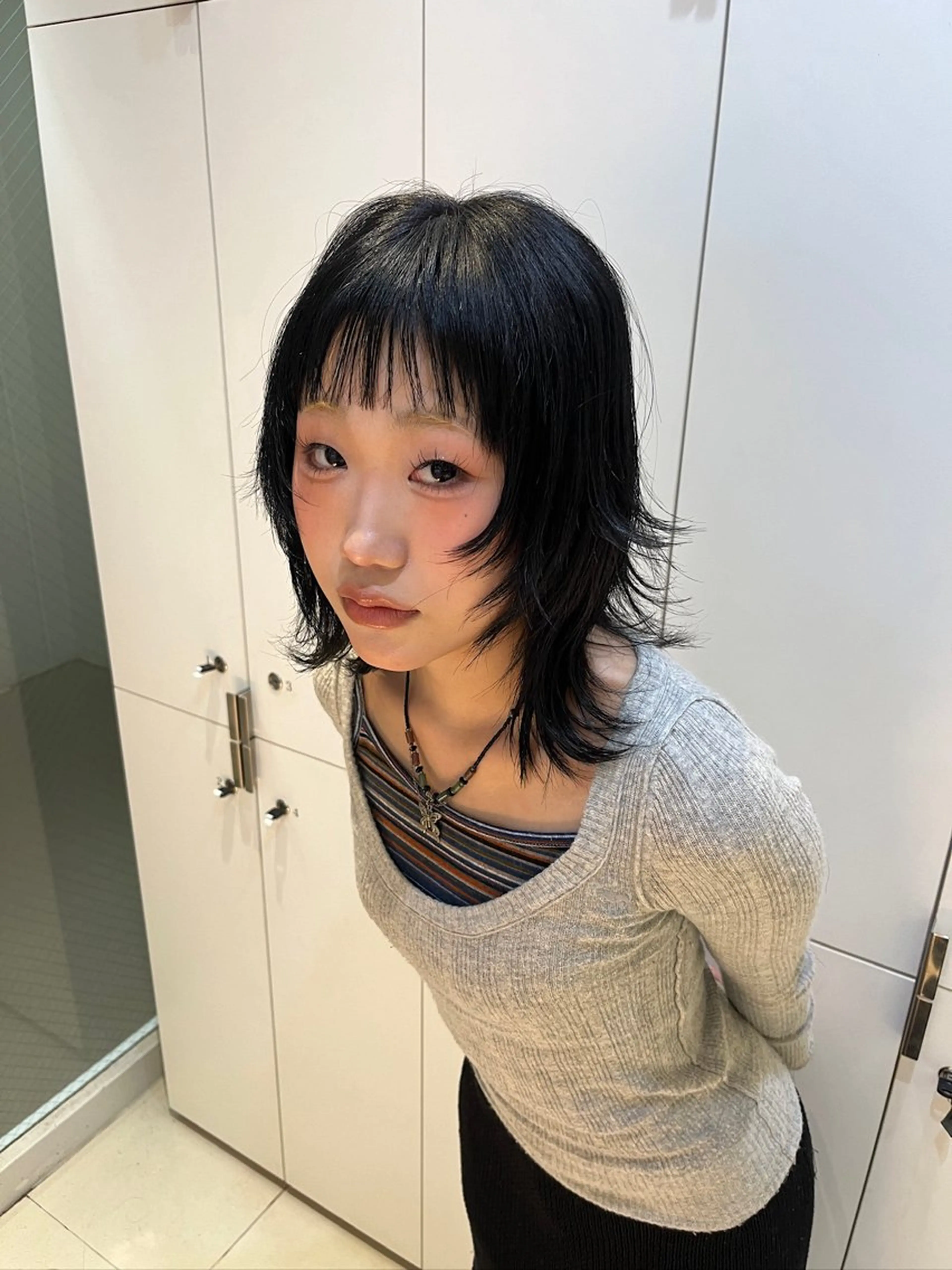 ミディアム カラー レイヤーカット ウルフカット カット ヘアカラー トリートメント ヘアセット 🎀透明感 カラー🎀ミズキのヘアスタイル