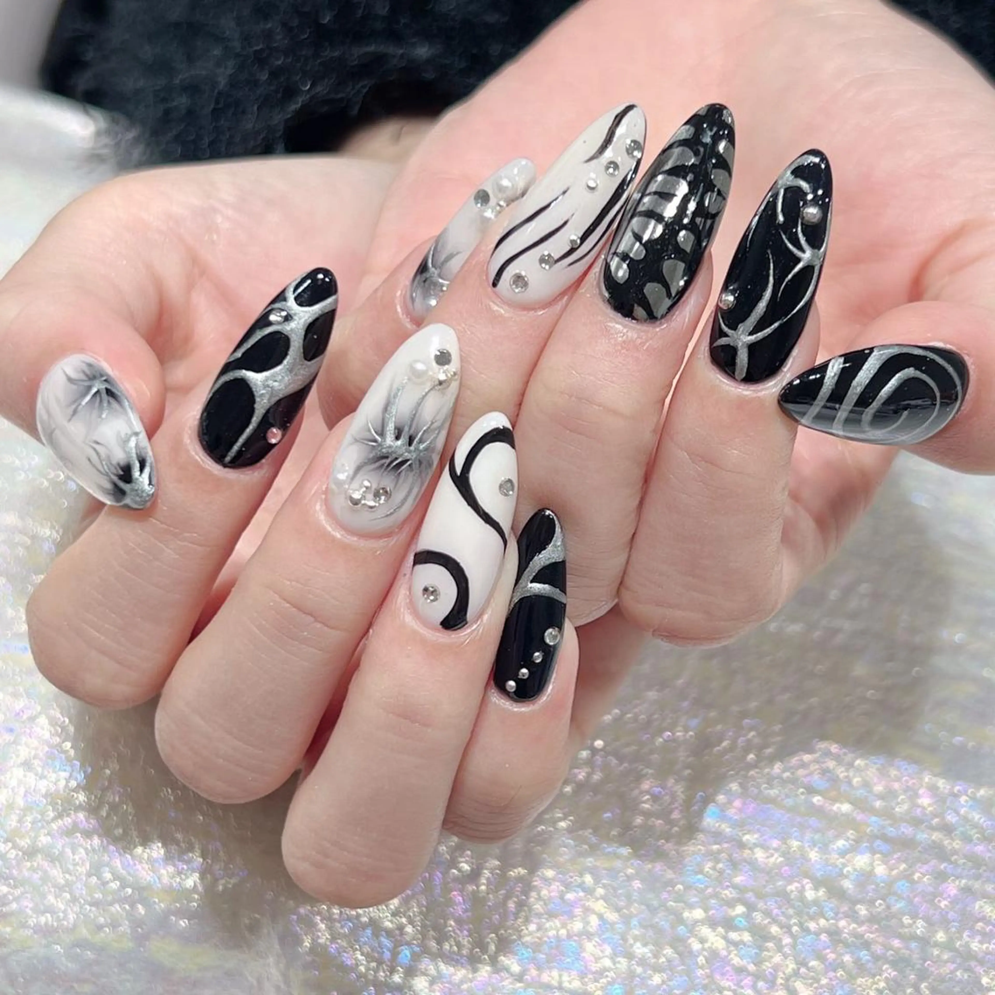 ネイル ハンドネイル Queens マオのネイルデザイン