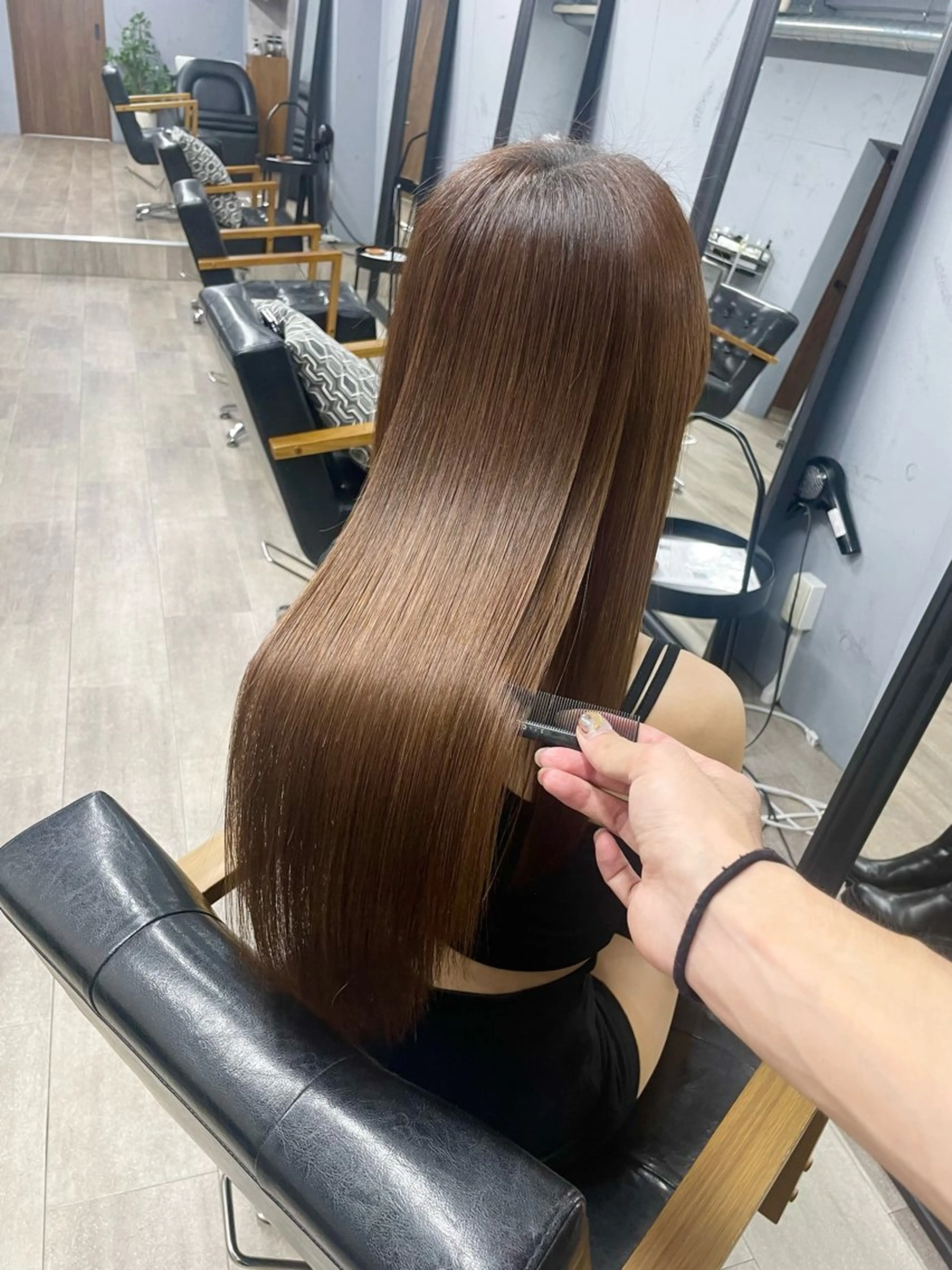 ⭐️後輩アシスタントの練習モデル⭐️髪質改善縮毛矯正 ¥22,550→¥8,000の写真