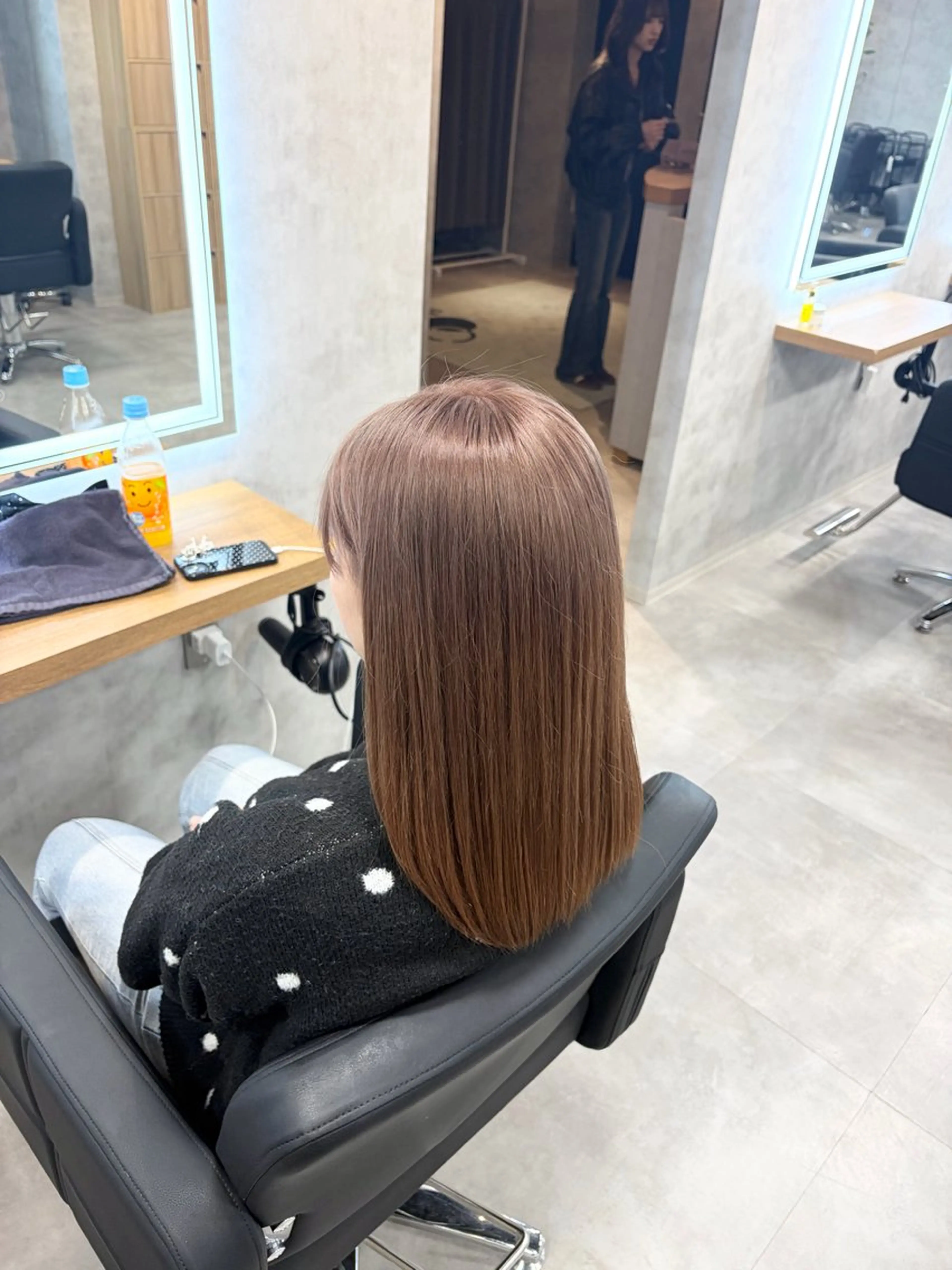 セミロング ヘアカラー ヘアセット 透明感/韓国風 RENA🤎のヘアスタイル