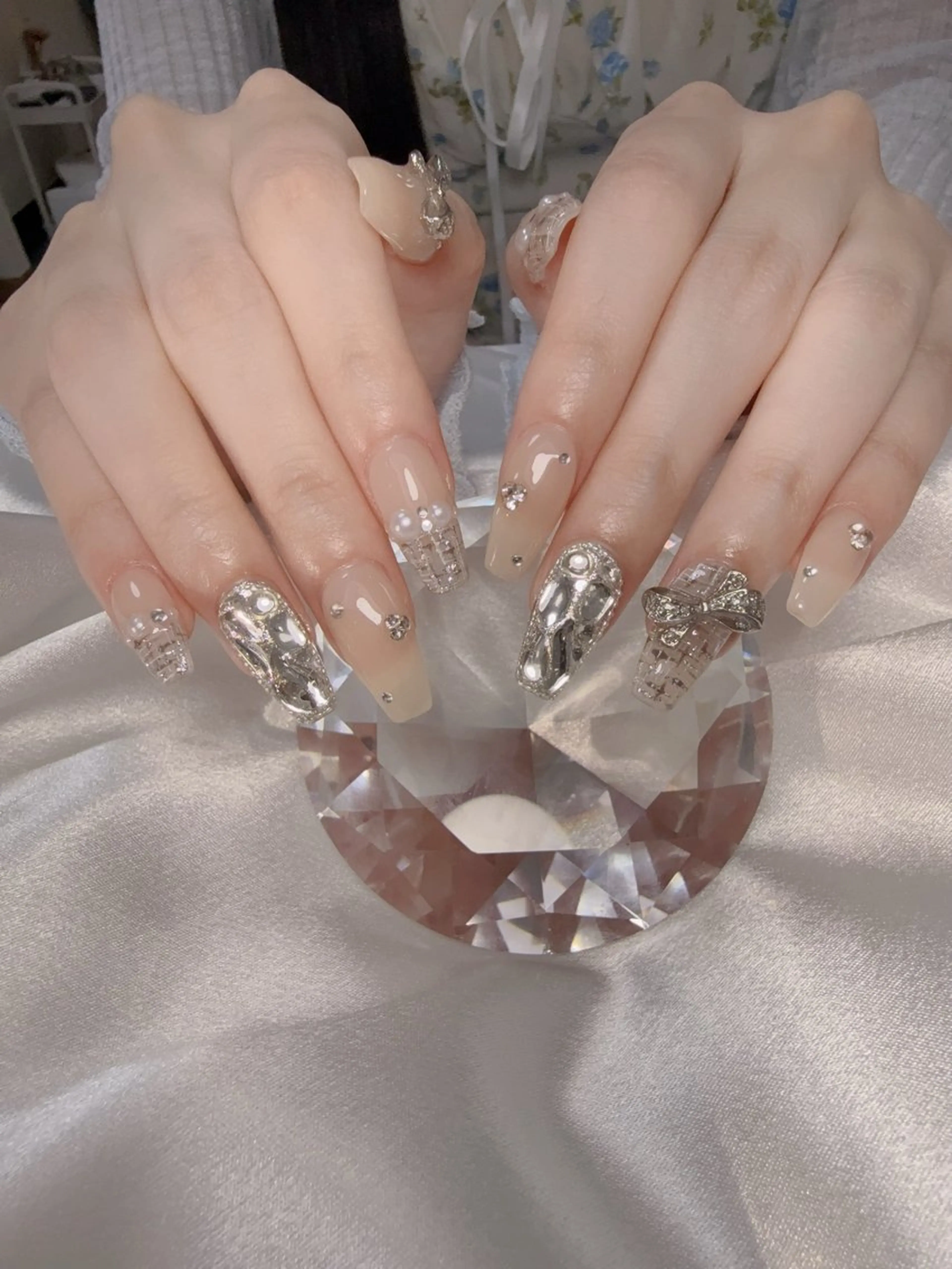 ネイル 西野 カナのネイルデザイン