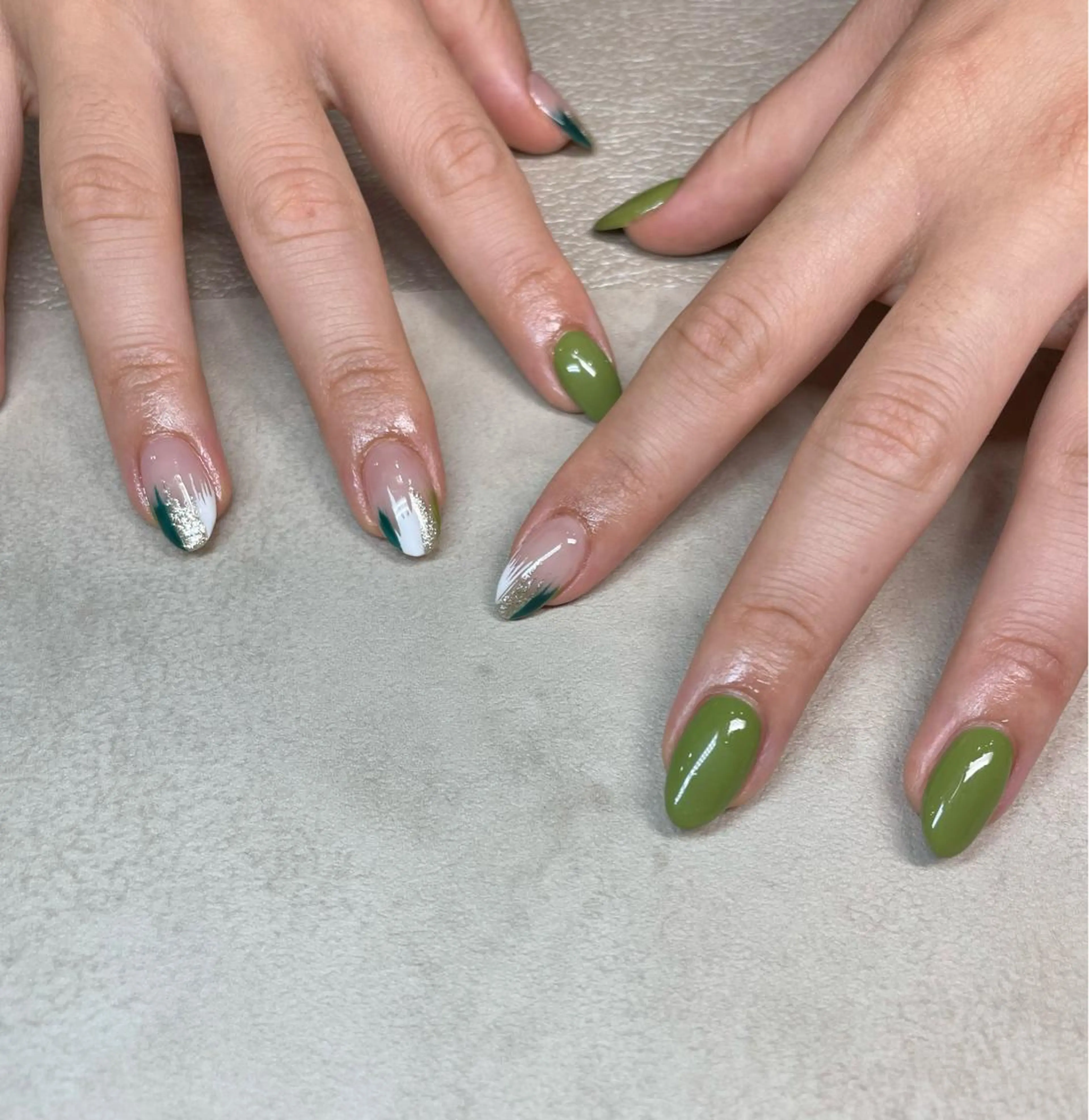 ネイル with hues AYAのネイルデザイン