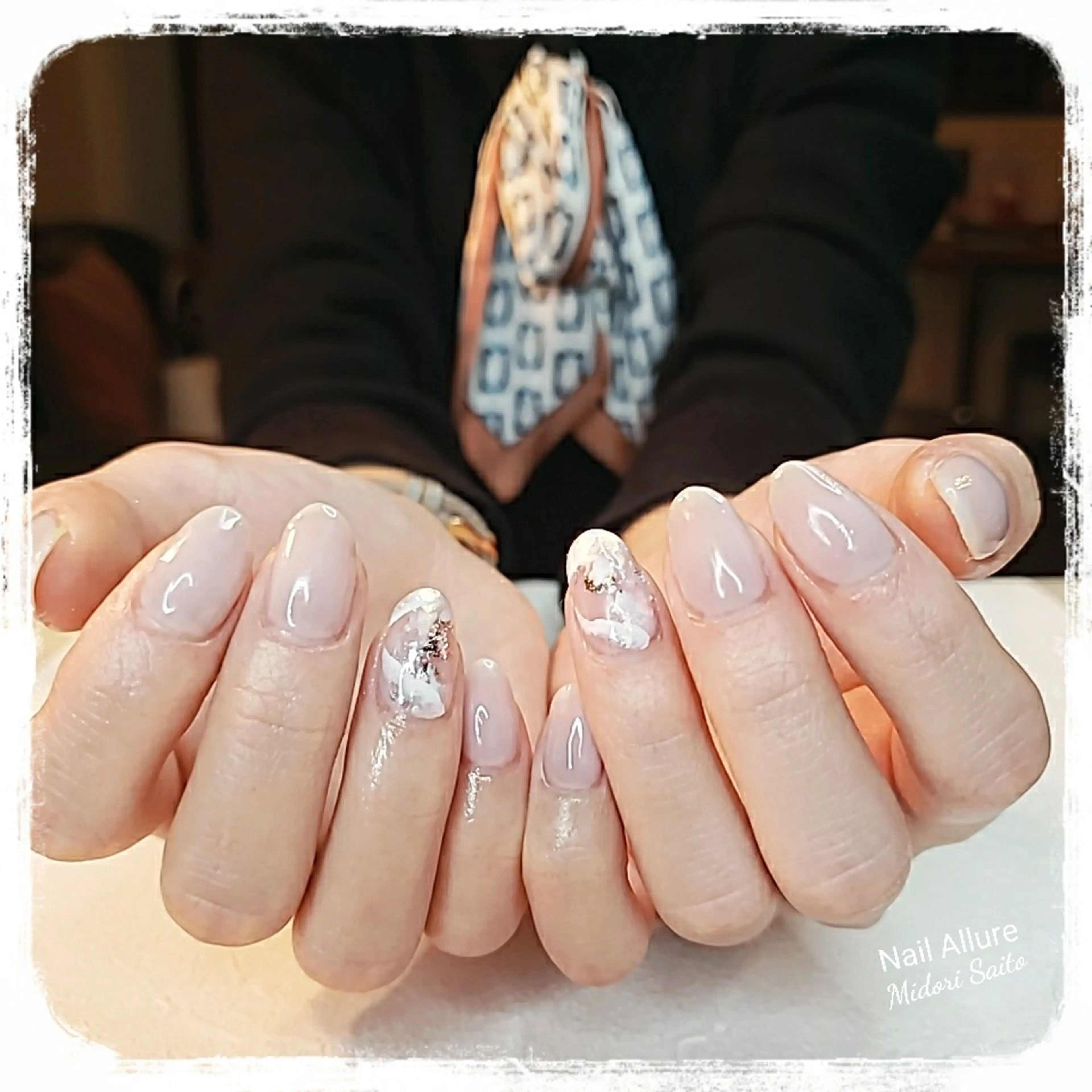 ネイル ジェルネイル グリーン マグネットネイル ニュアンスネイル 冬ネイル Nail Allureのネイルデザイン