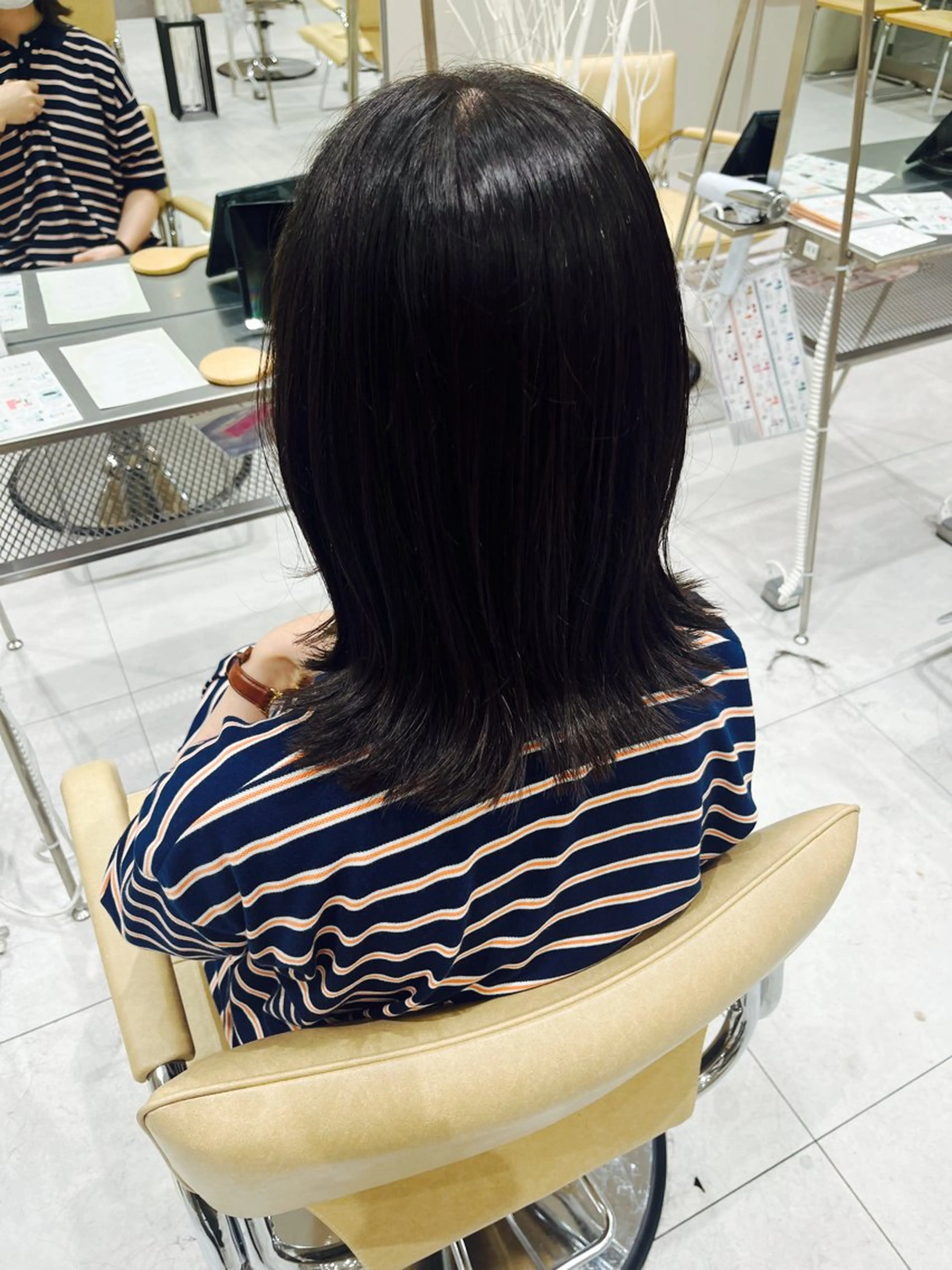 ミディアム レイヤーカット Ken 縮毛矯正/韓国風ヘアのヘアスタイル