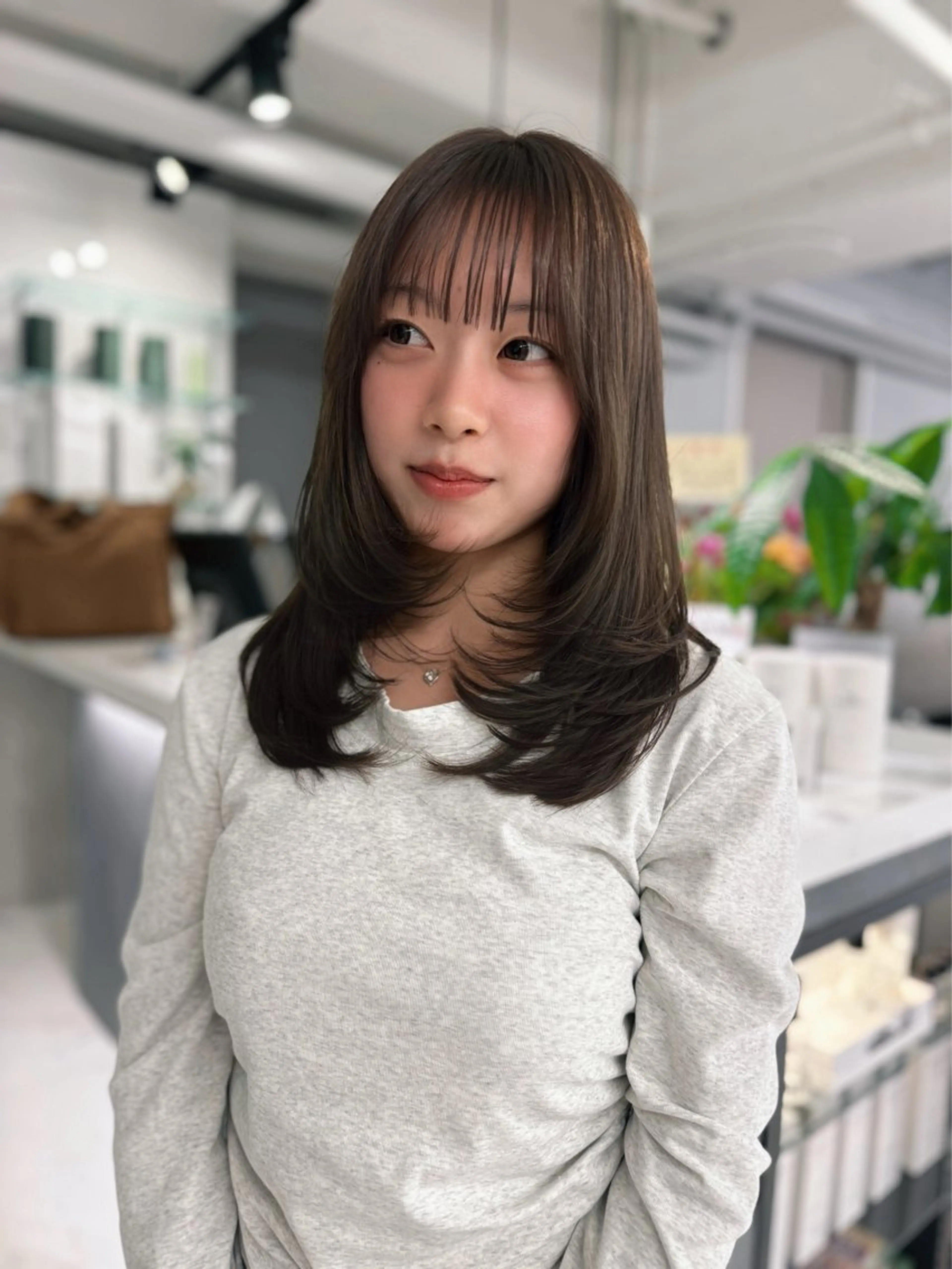 sena⌇ベージュ⌇ ブリーチなしWカラーのヘアスタイル