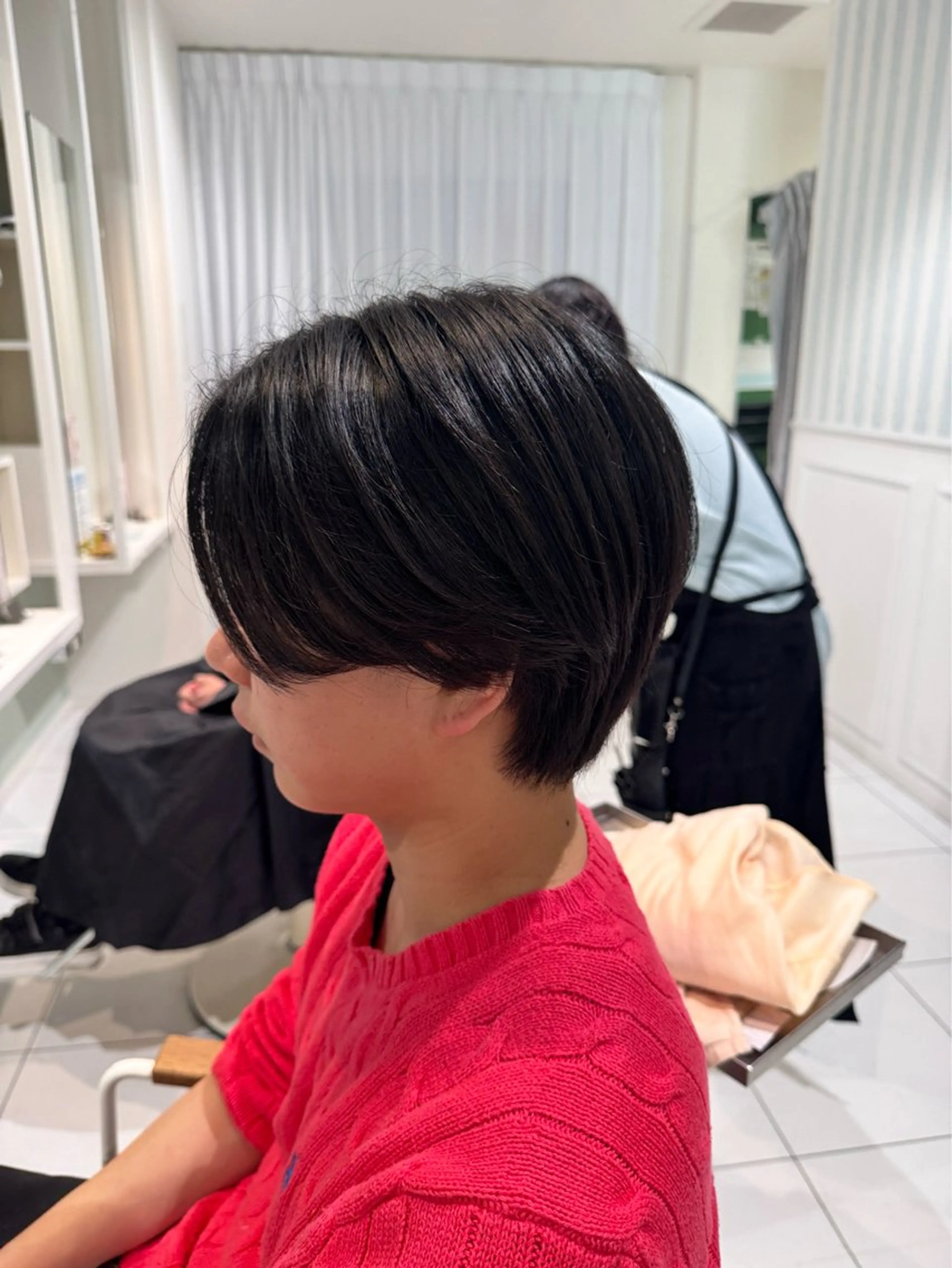 ショート メンズ 藤原 歩香のヘアスタイル