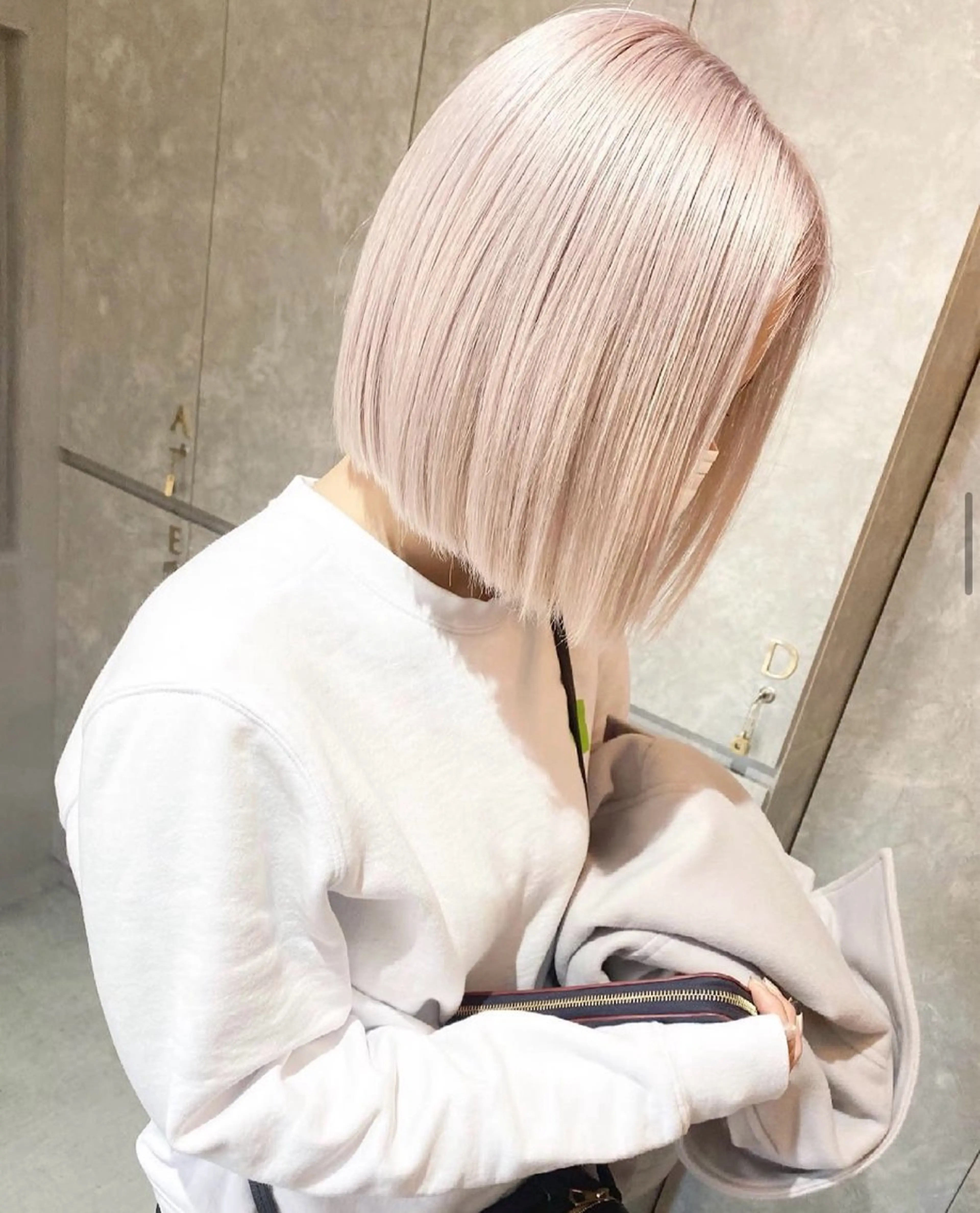 ショート カラー ハイトーンカラー 【ALTLA 吹田】 ハイトーン MUUのヘアスタイル