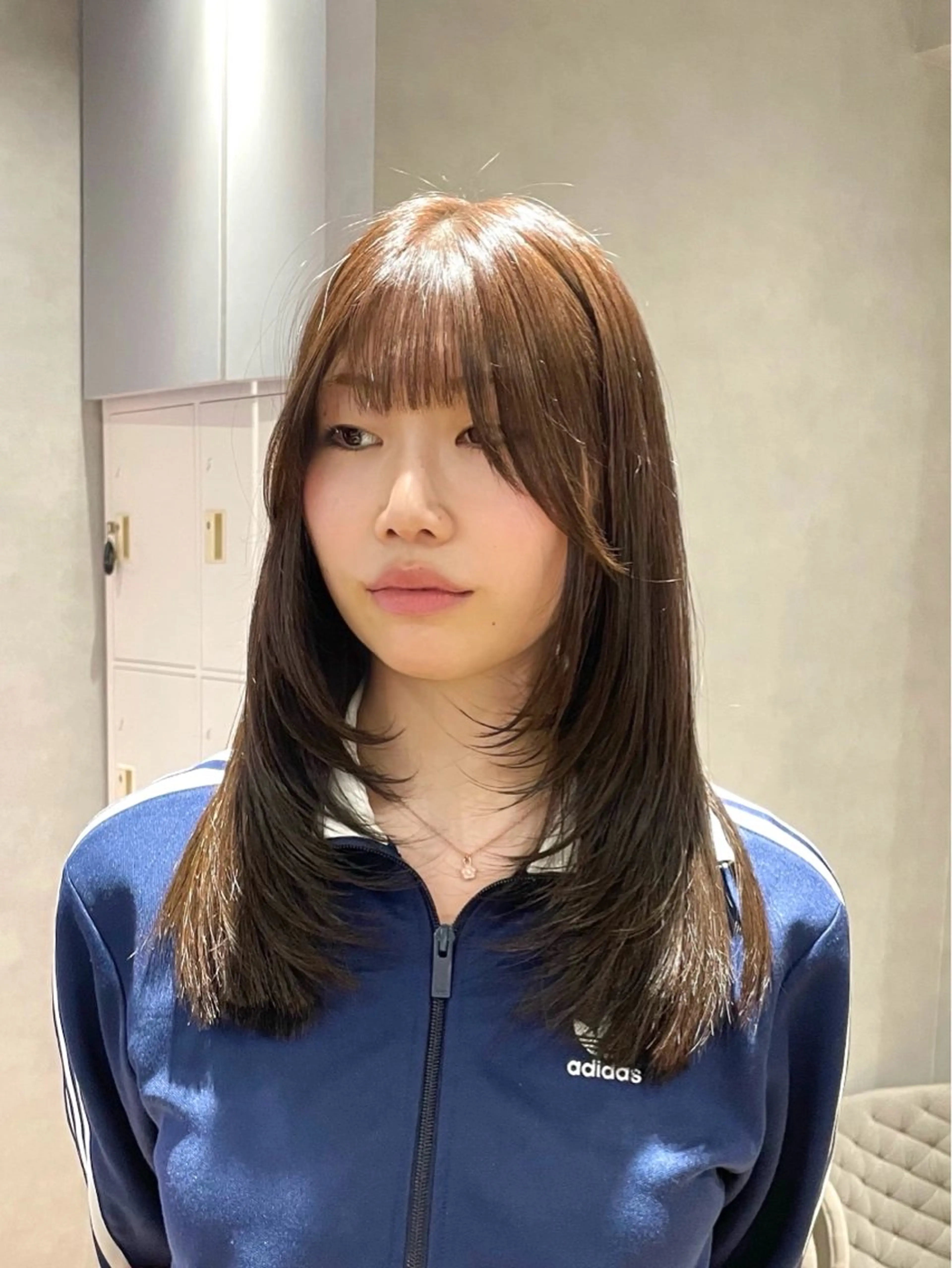 セミロング レイヤーカット シャギー カット 樋口 美咲のヘアスタイル
