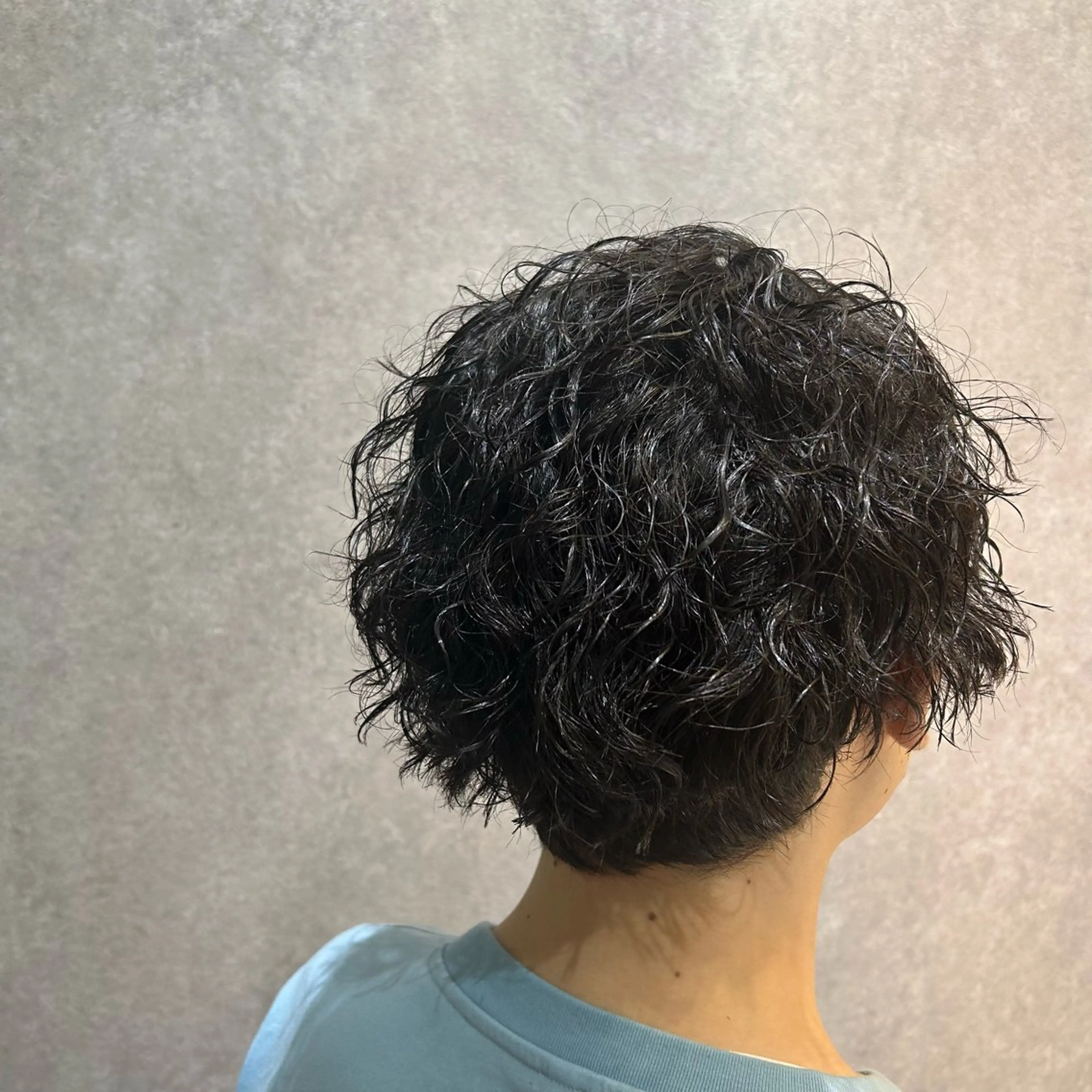 ショート パーマ メンズ パーマ/ハイトーン 🌀中川航亜🌀のヘアスタイル