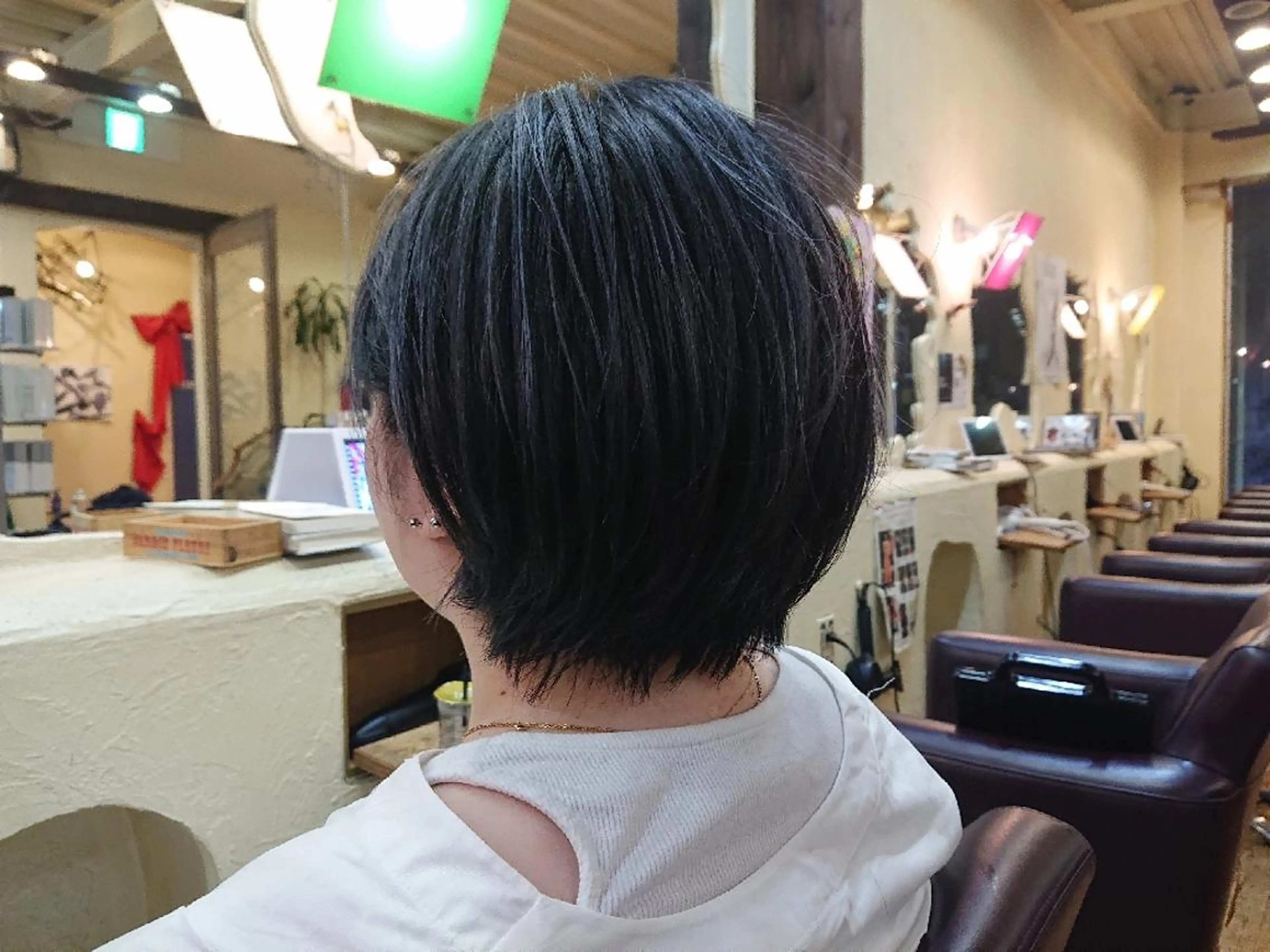 ショート ショートヘア 「sumi」 AMIのヘアスタイル