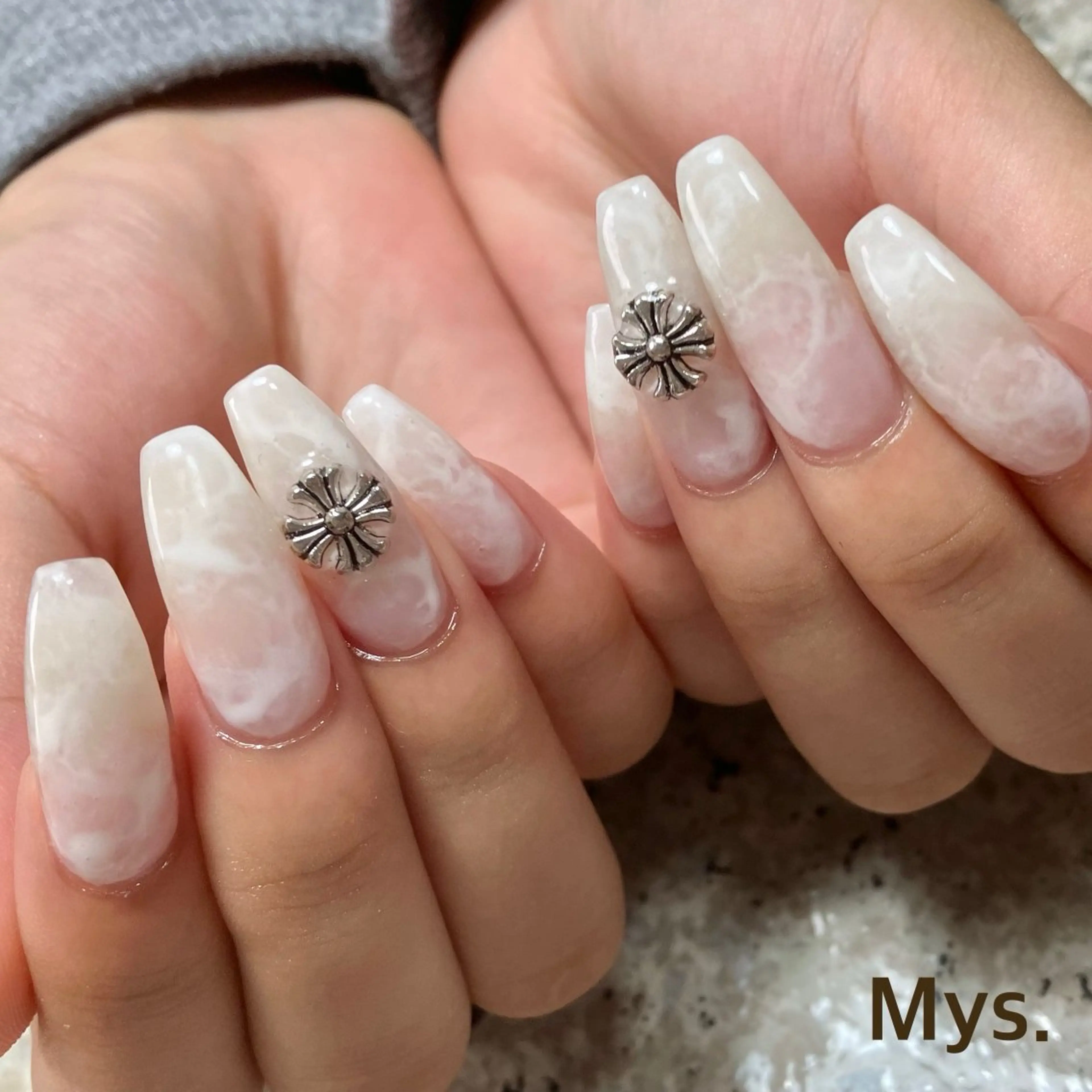 ネイル ハンドネイル Mys. 三上紗紀のネイルデザイン