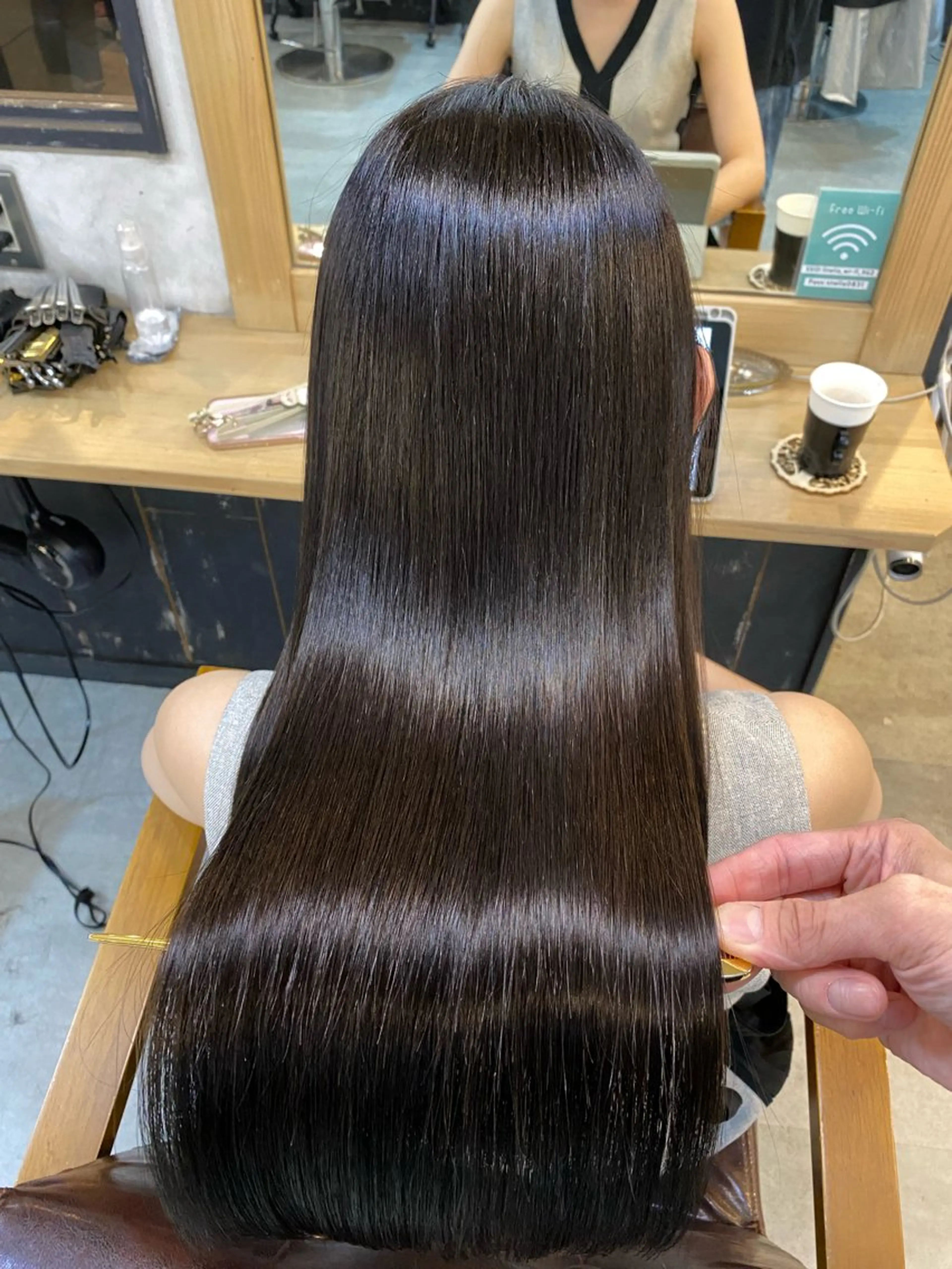 ロング 髪質改善 ロング 酸性ストレート 縮毛矯正 トリートメント ヘッドスパ ヘアセット 美髪矯正 🌈髪質改善 山下のヘアスタイル
